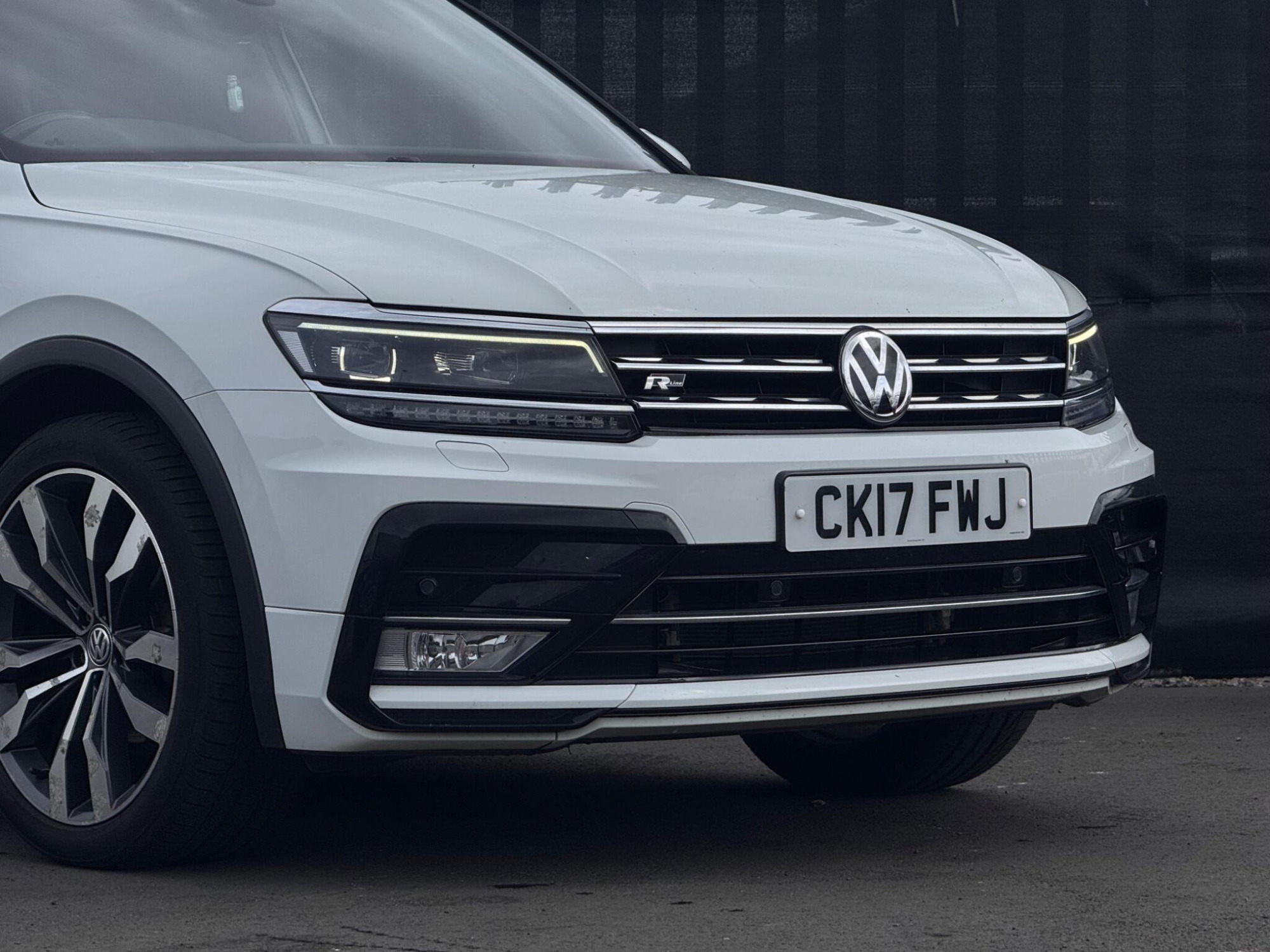 2017 Volkswagen Tiguan image 8
