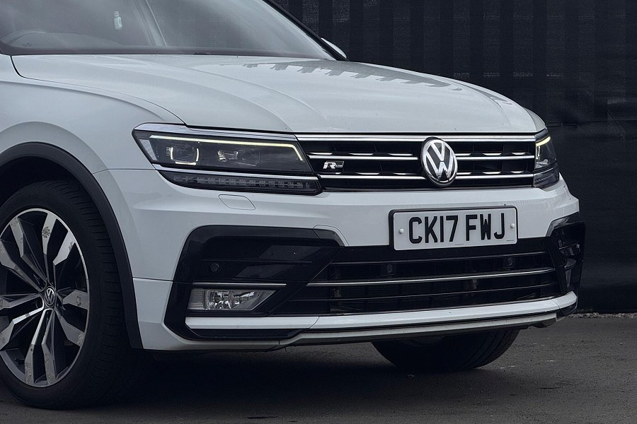 2017 Volkswagen Tiguan photo 8