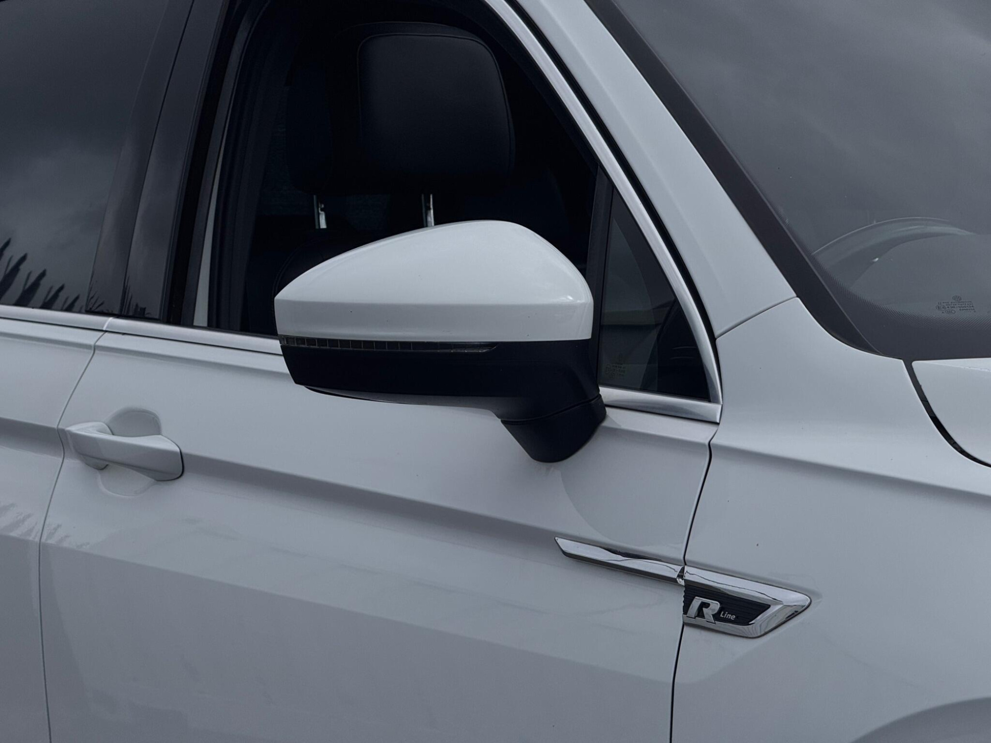 2017 Volkswagen Tiguan image 15