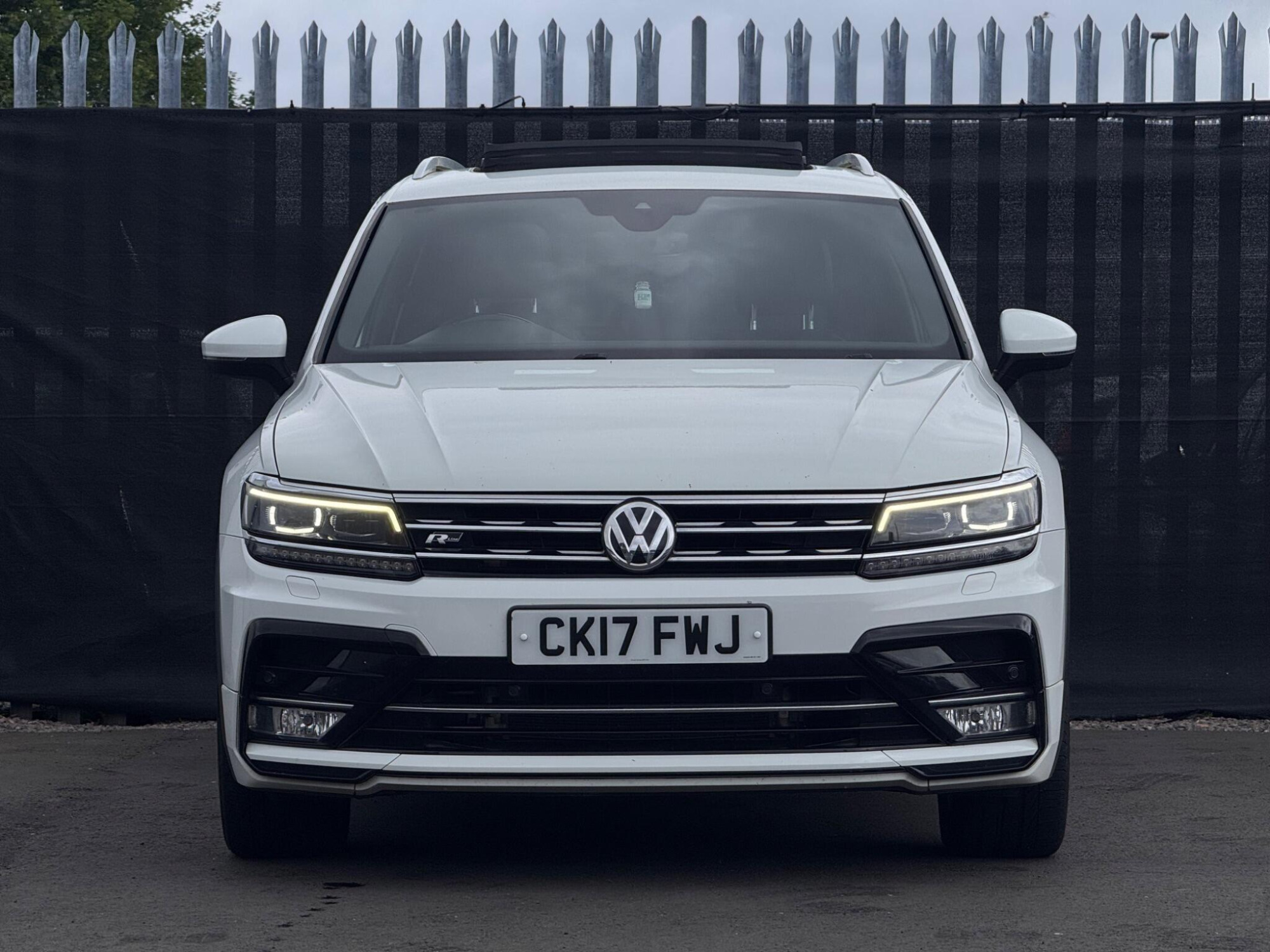 2017 Volkswagen Tiguan image 4