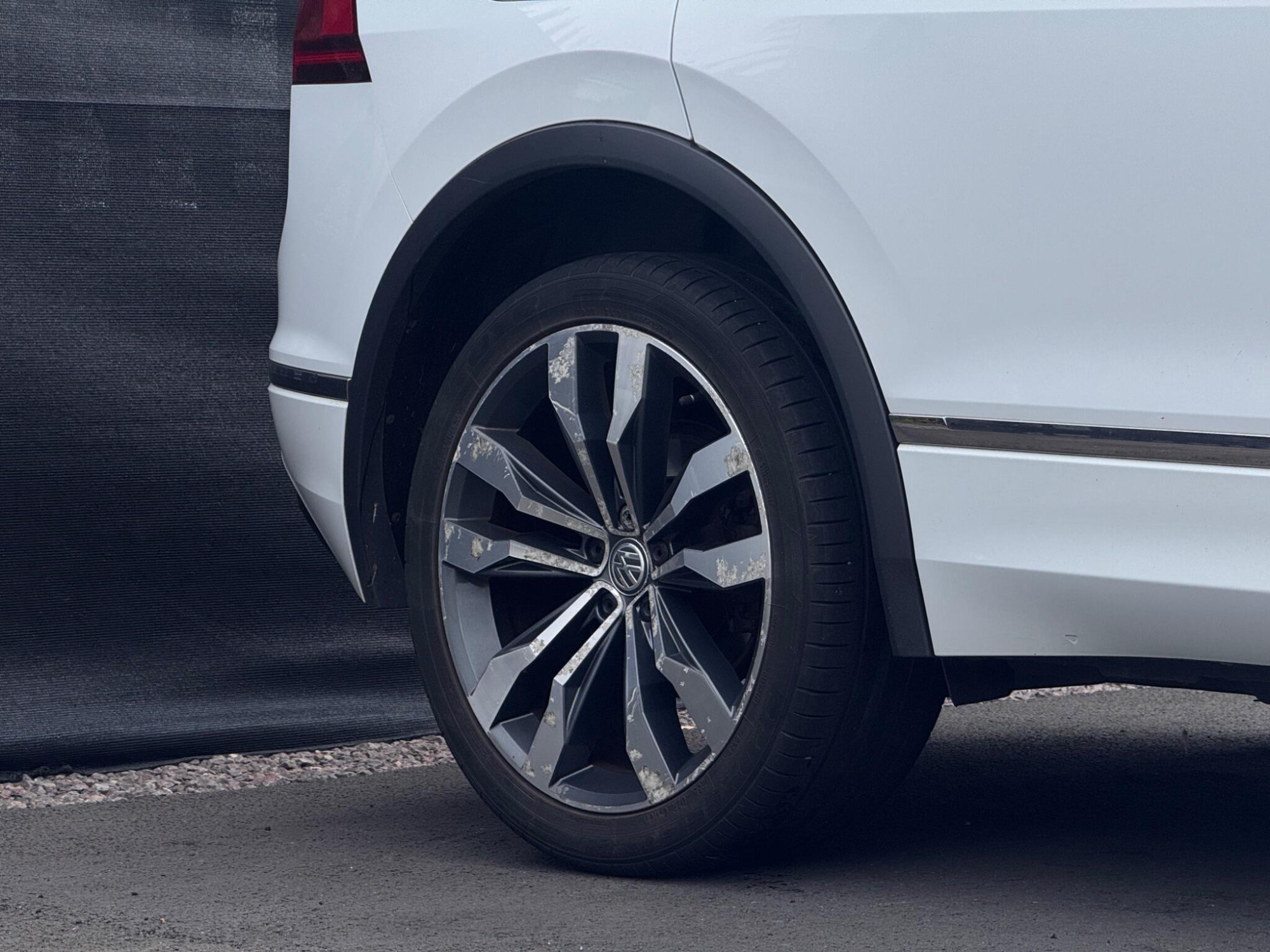 2017 Volkswagen Tiguan image 17