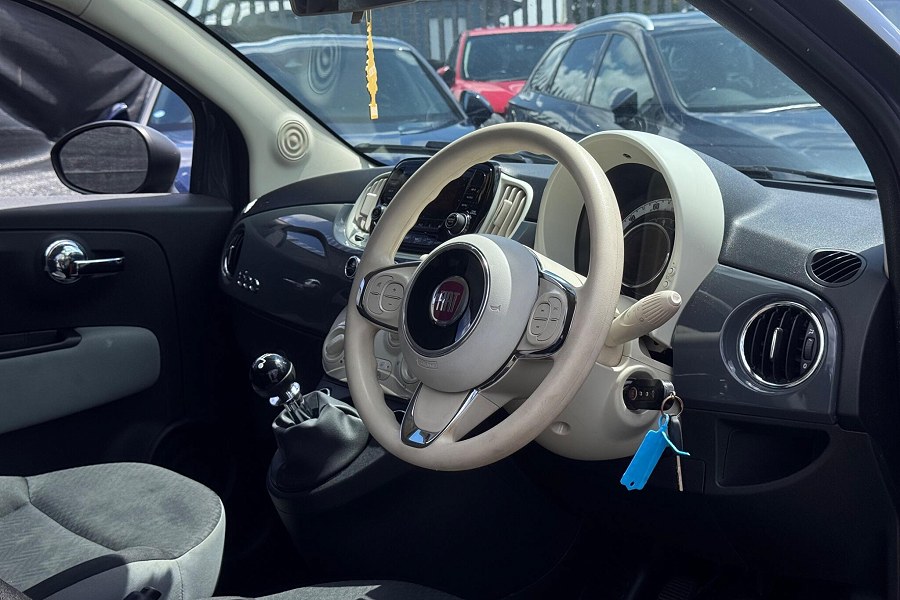 2018 Fiat 500 photo 3