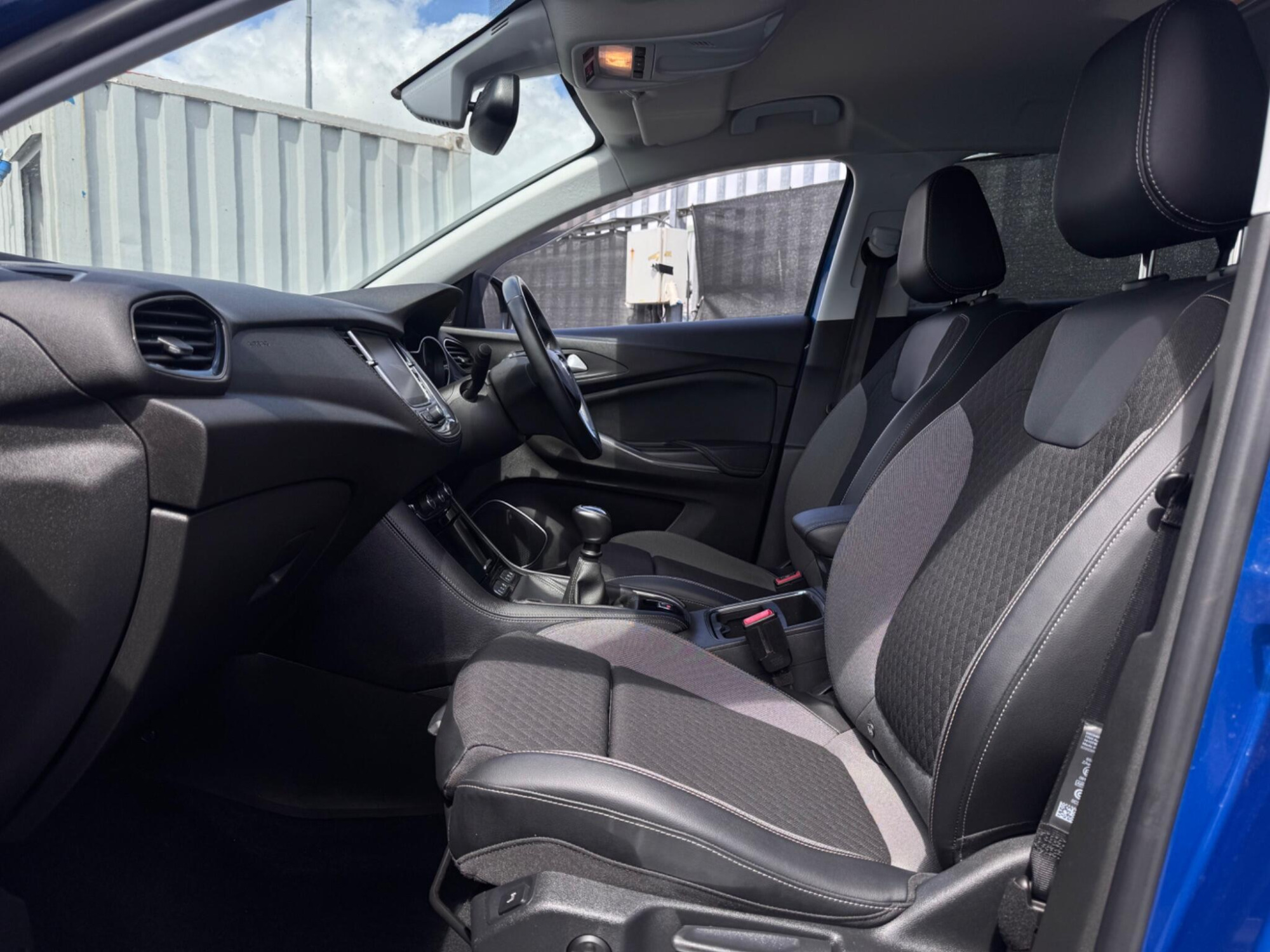 2020 Vauxhall Grandland X image 15