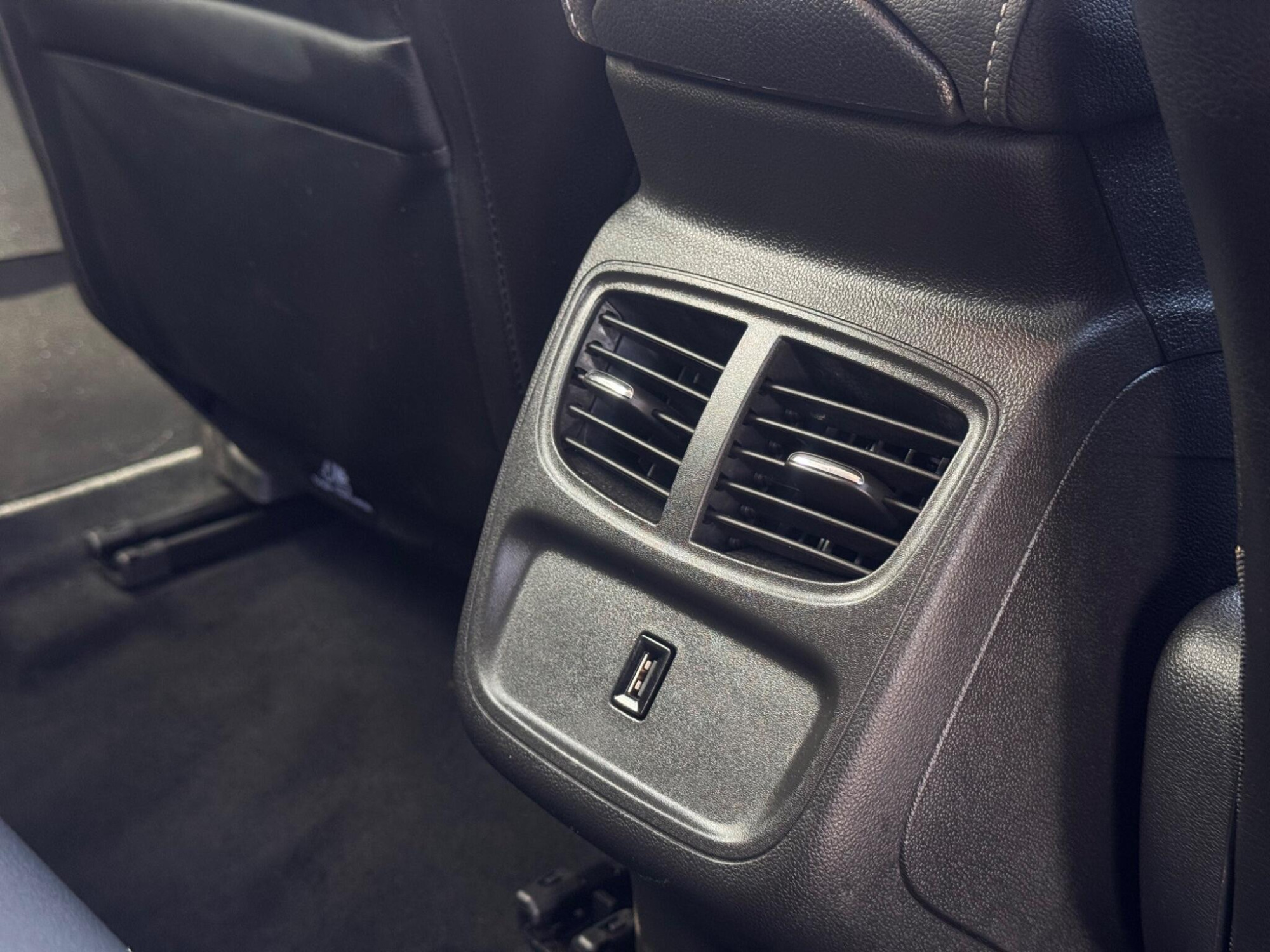 2020 Vauxhall Grandland X image 19