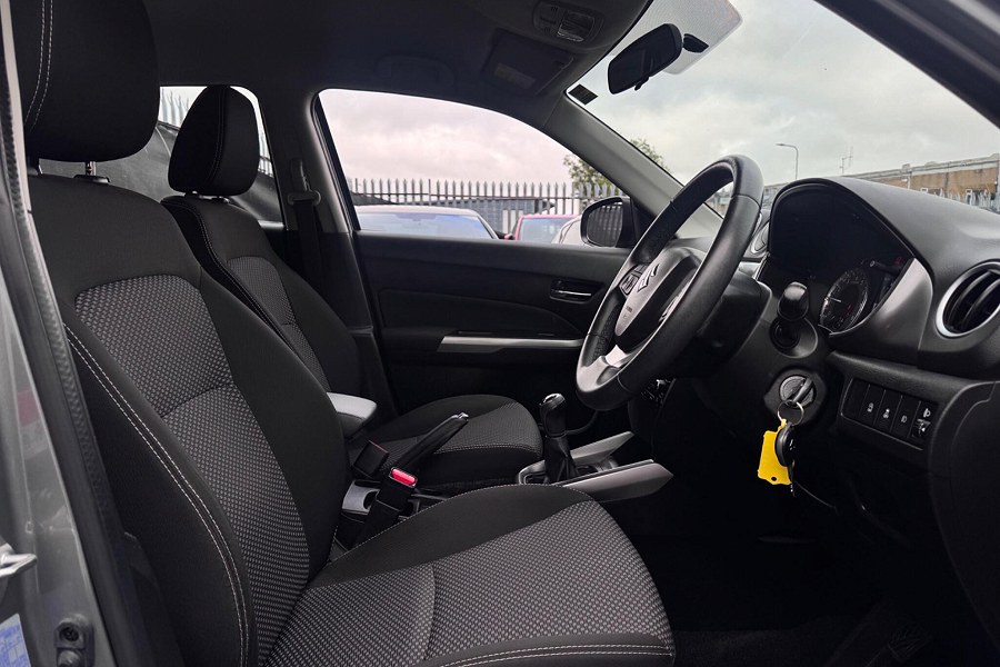 2019 Suzuki Vitara photo 13
