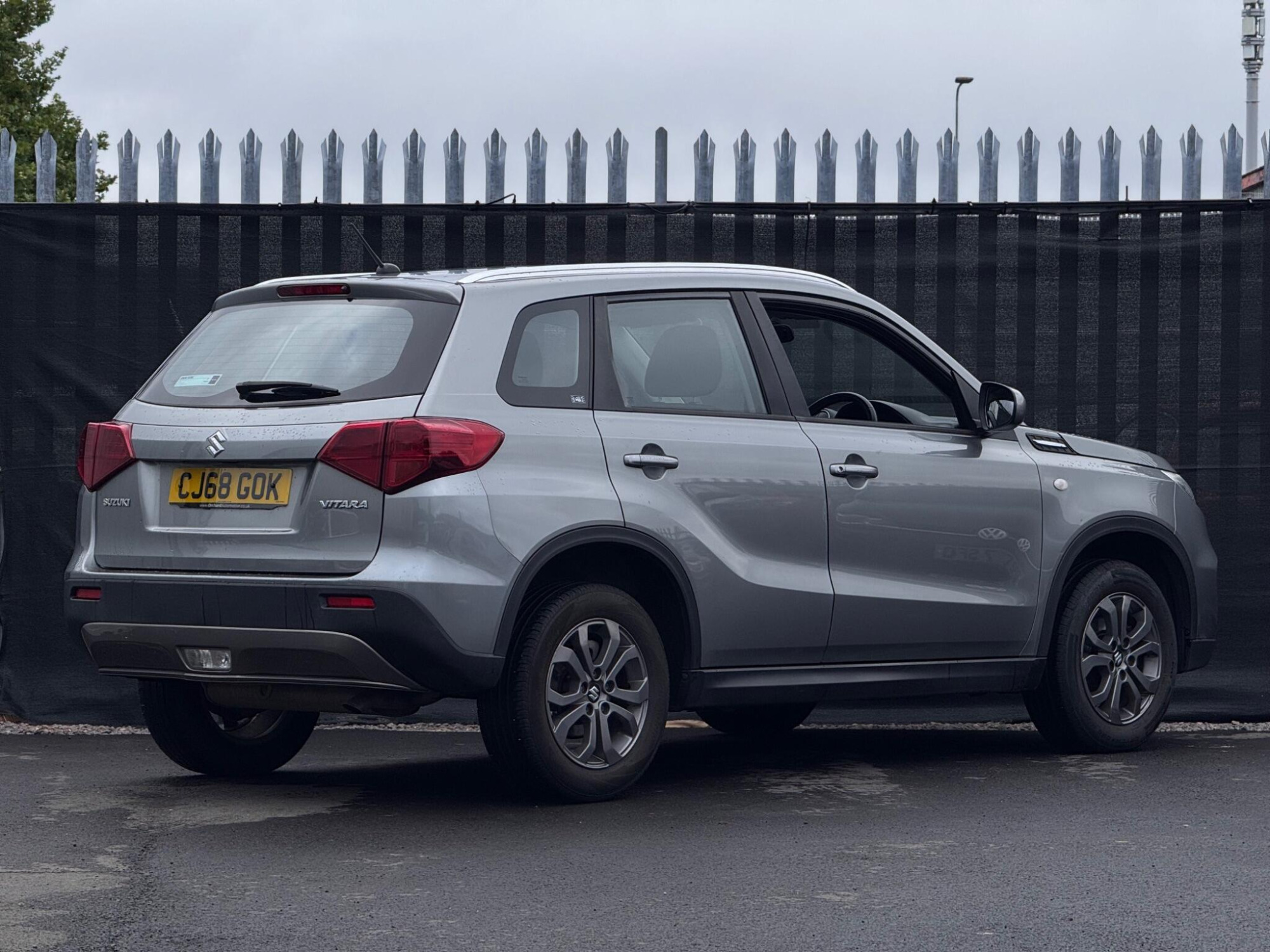 2019 Suzuki Vitara image 7