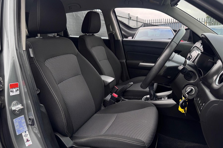 2019 Suzuki Vitara photo 14