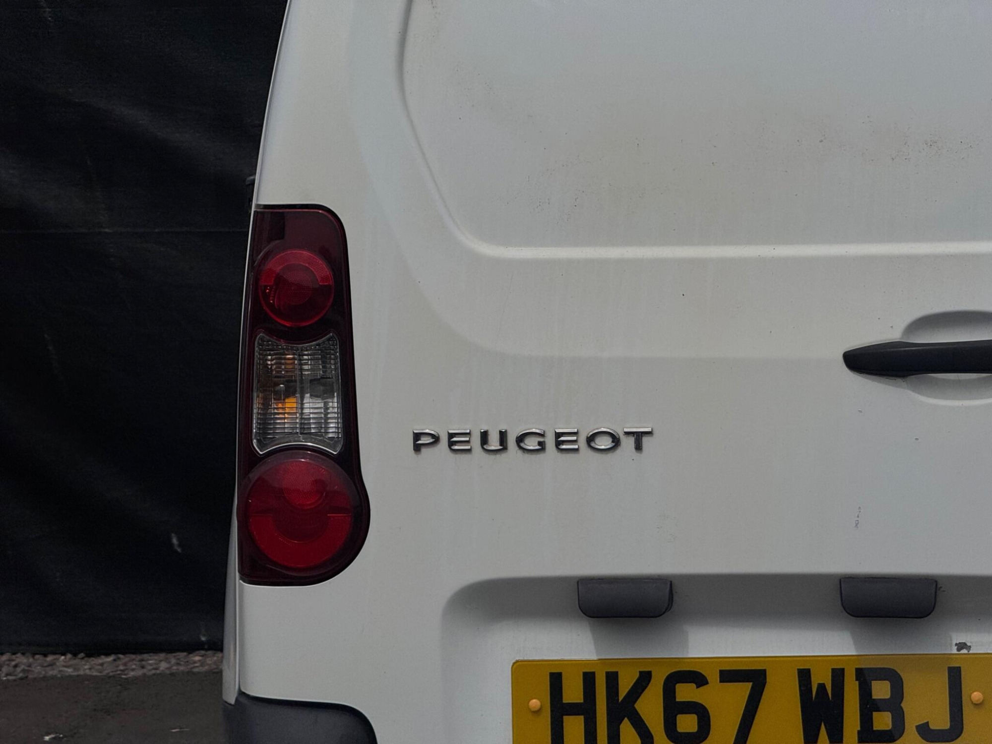 2018 Peugeot Partner image 5