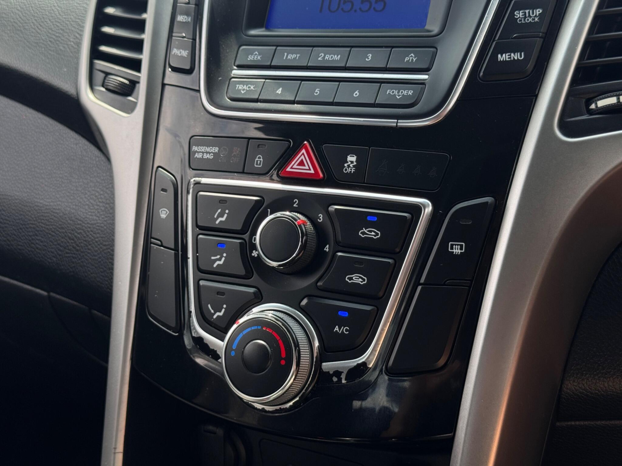 2015 Hyundai i30 image 25