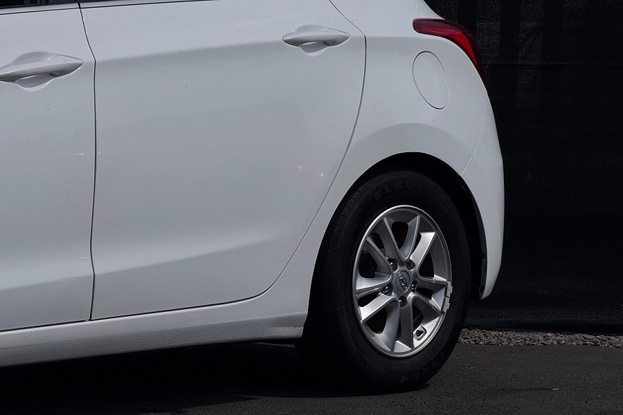2015 Hyundai i30 photo 12