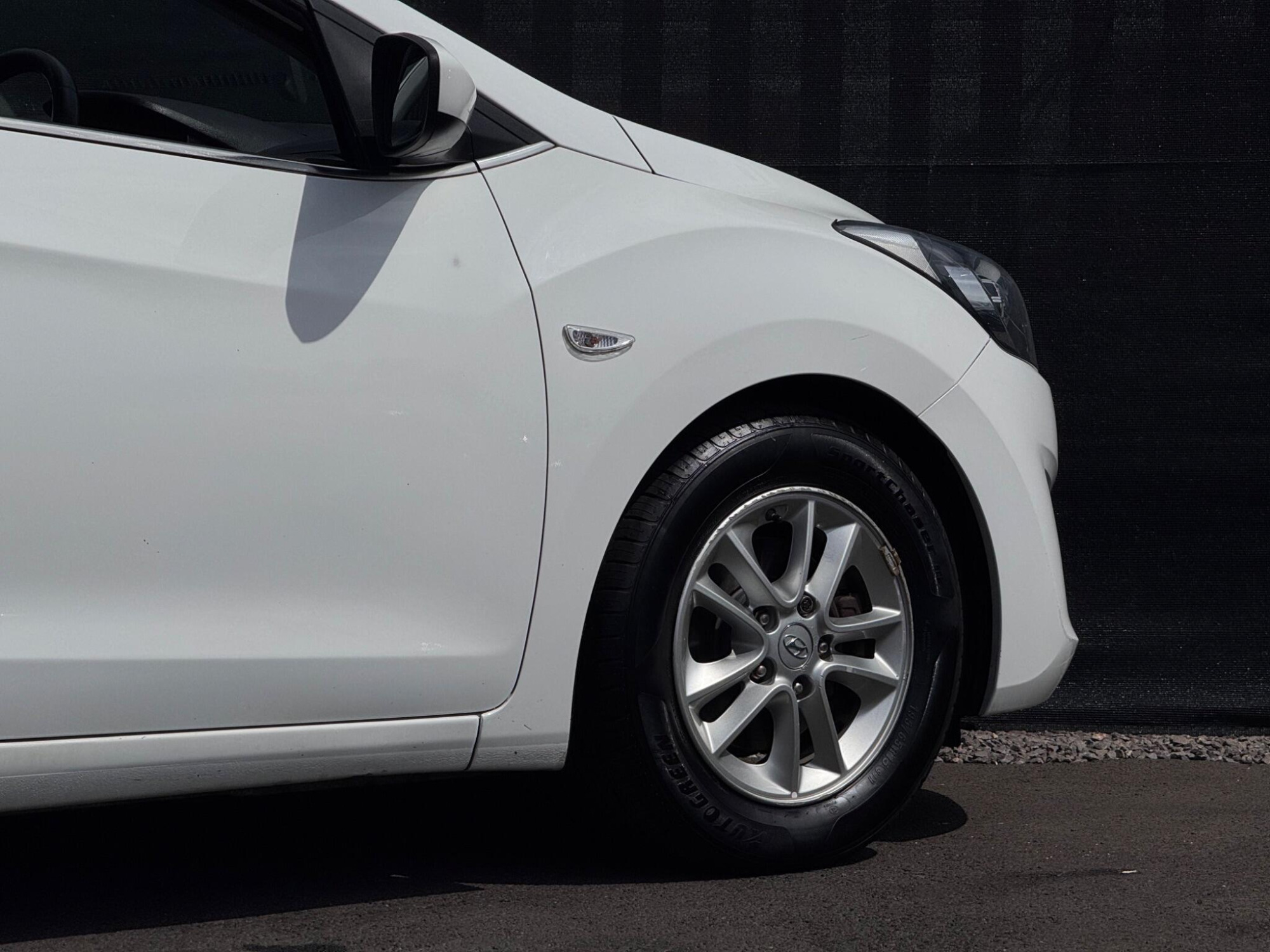 2015 Hyundai i30 image 9