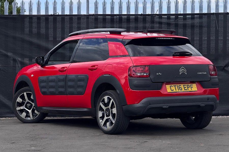 2016 Citroen C4 Cactus photo 2