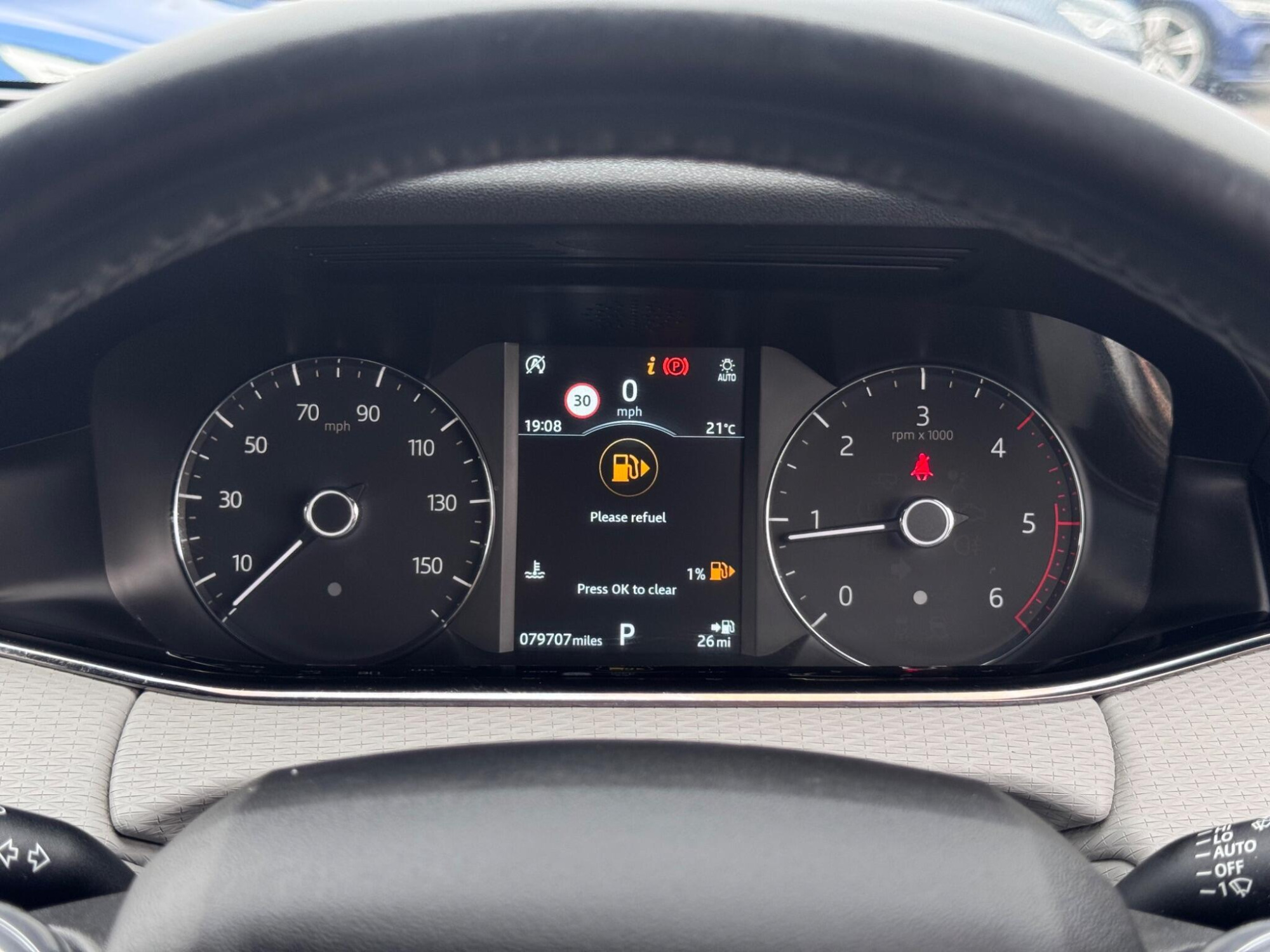 2019 Land Rover Range Rover Evoque image 25