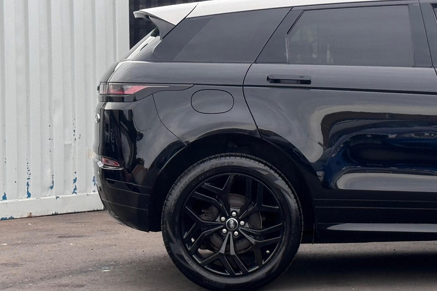 2019 Land Rover Range Rover Evoque photo 8