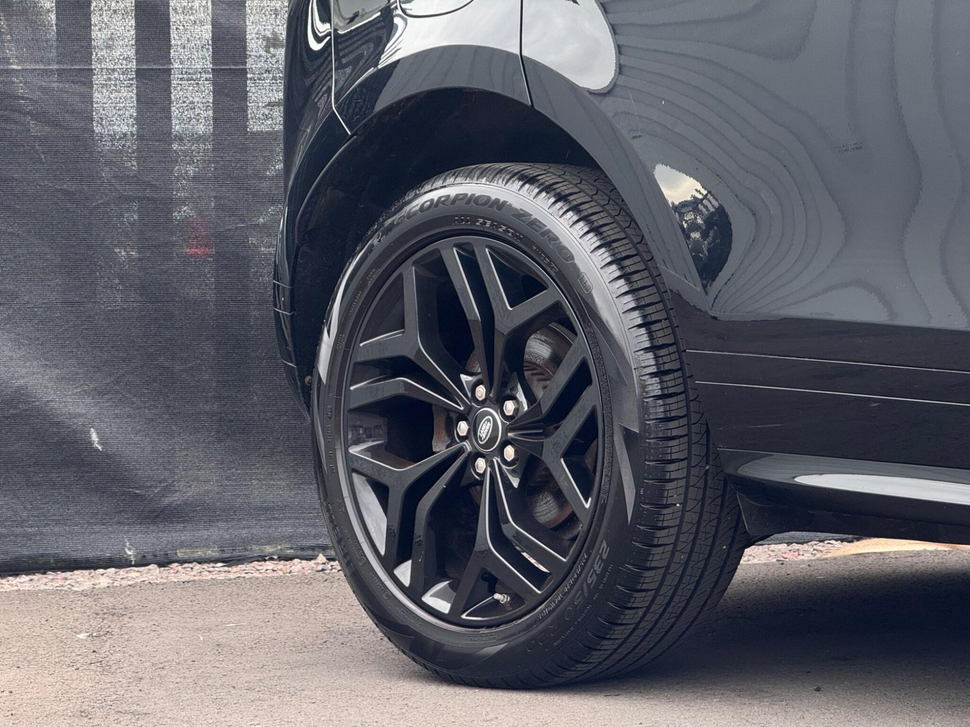 2019 Land Rover Range Rover Evoque image 23