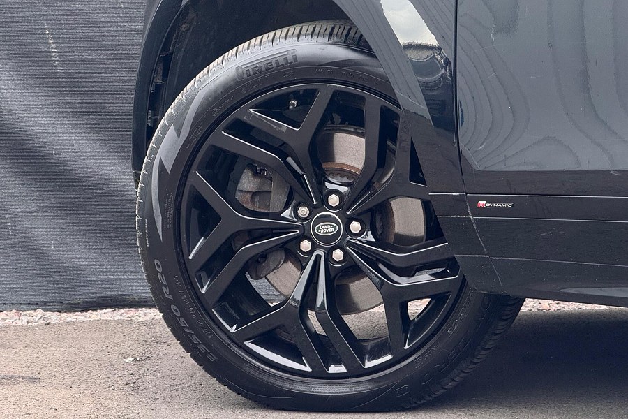2019 Land Rover Range Rover Evoque photo 9