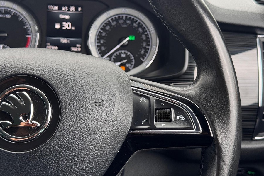 Thumbnail 32