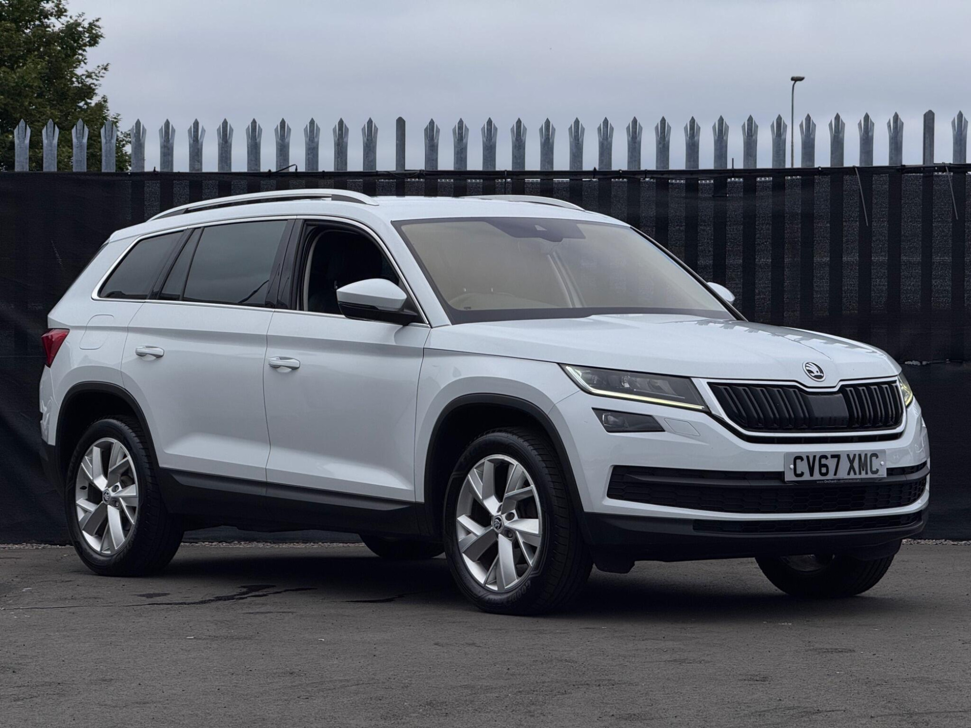 2017 Skoda Kodiaq 2.0 TDI Edition DSG 4WD Euro 6 (s/s) 5dr (7 Seat) for sale at Orchard Automotive