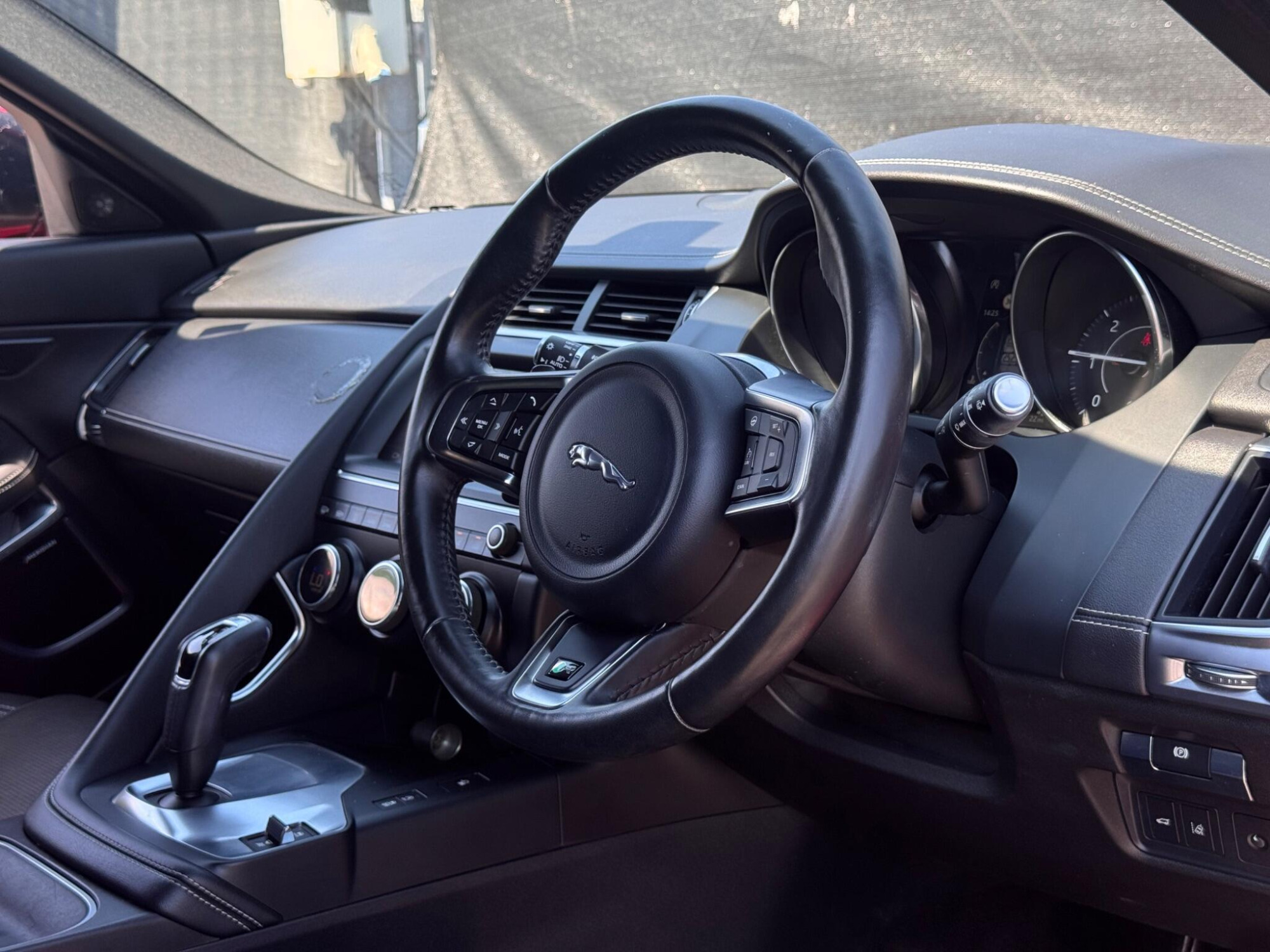 2018 Jaguar E-PACE image 3