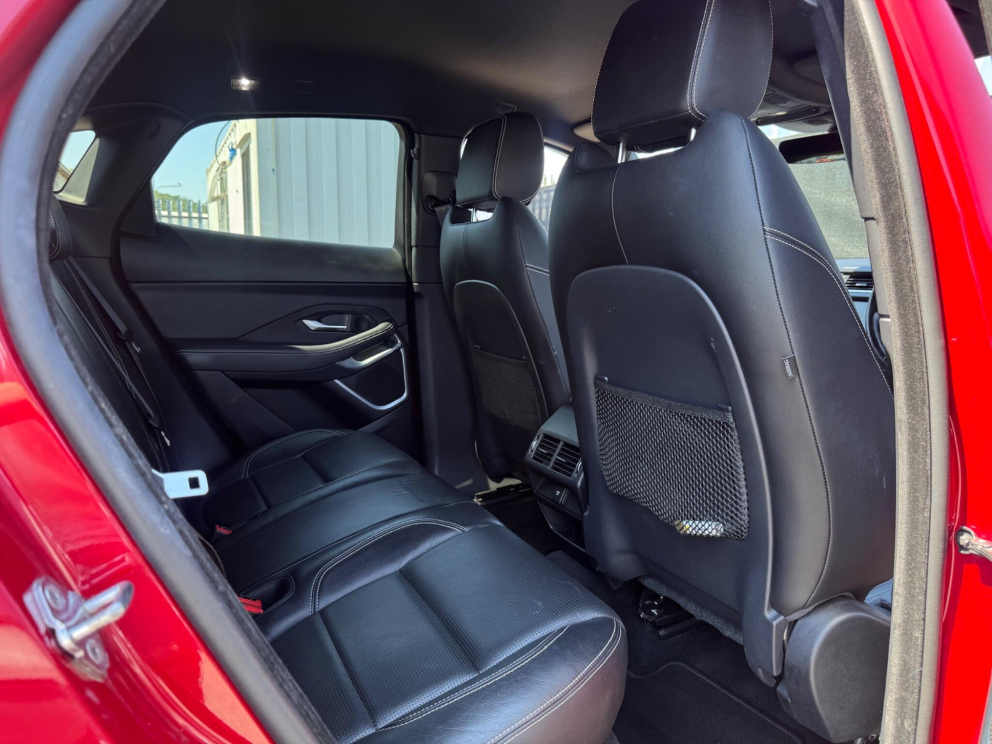 2018 Jaguar E-PACE image 24