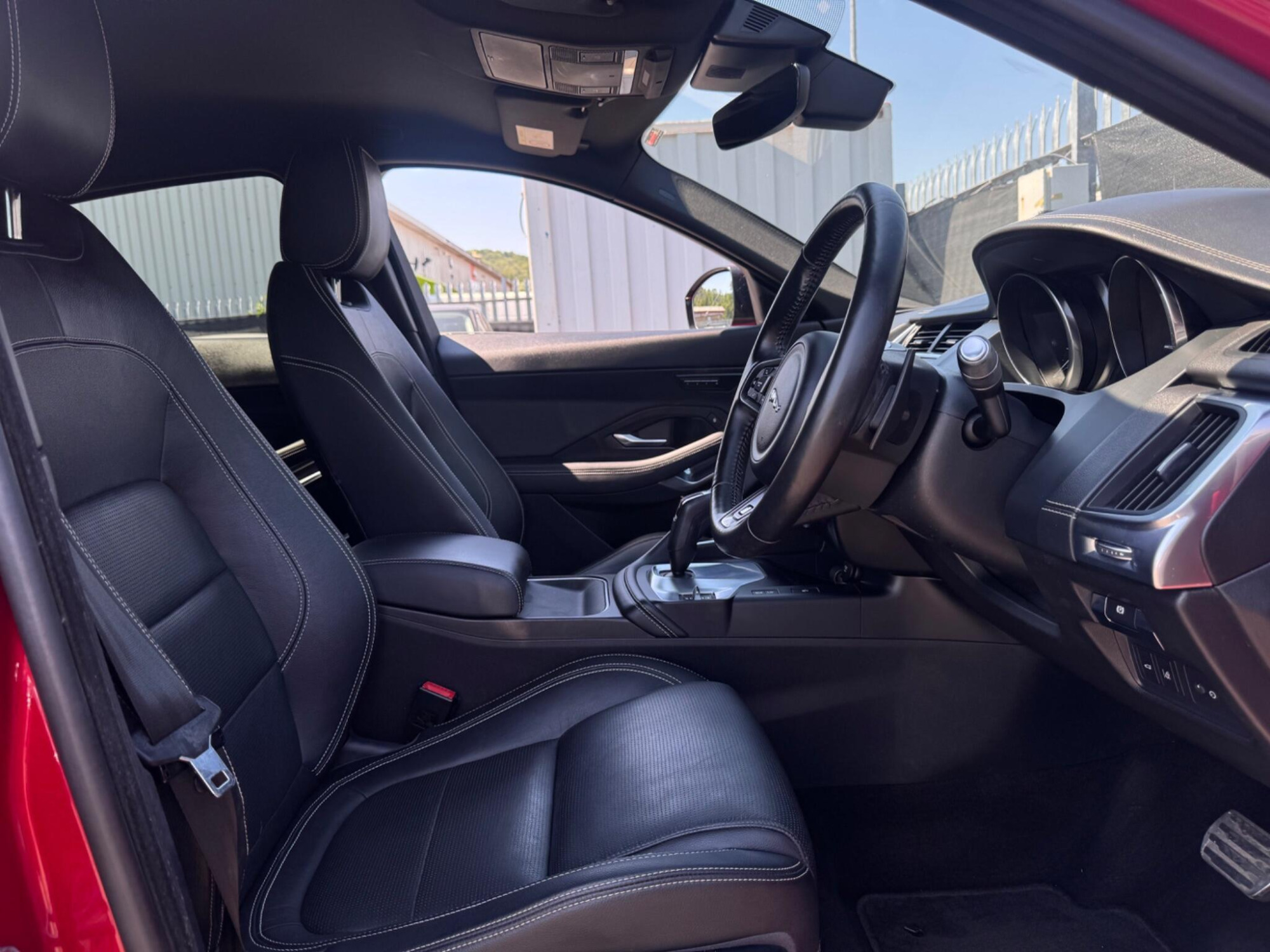 2018 Jaguar E-PACE image 15