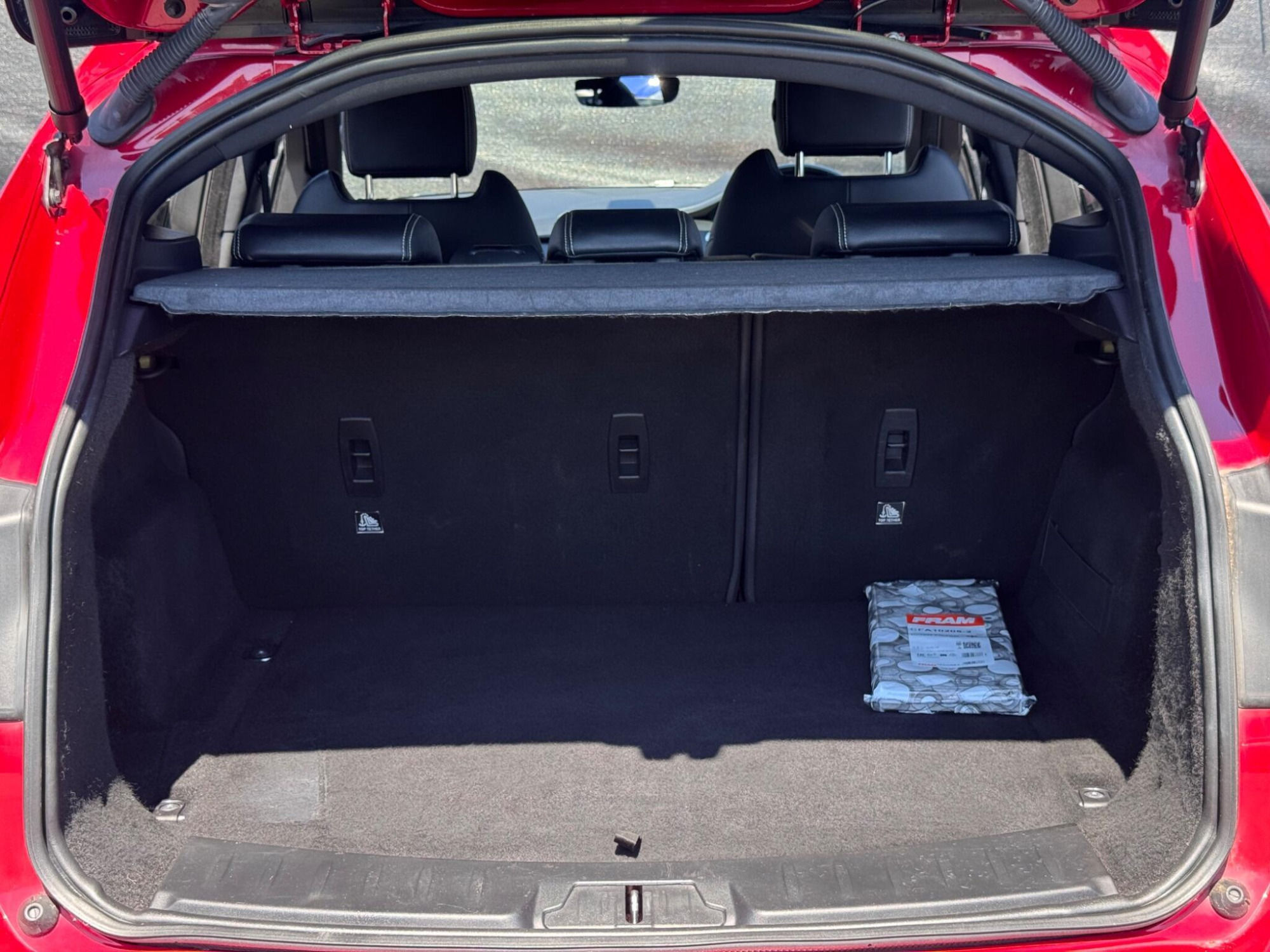 2018 Jaguar E-PACE image 27