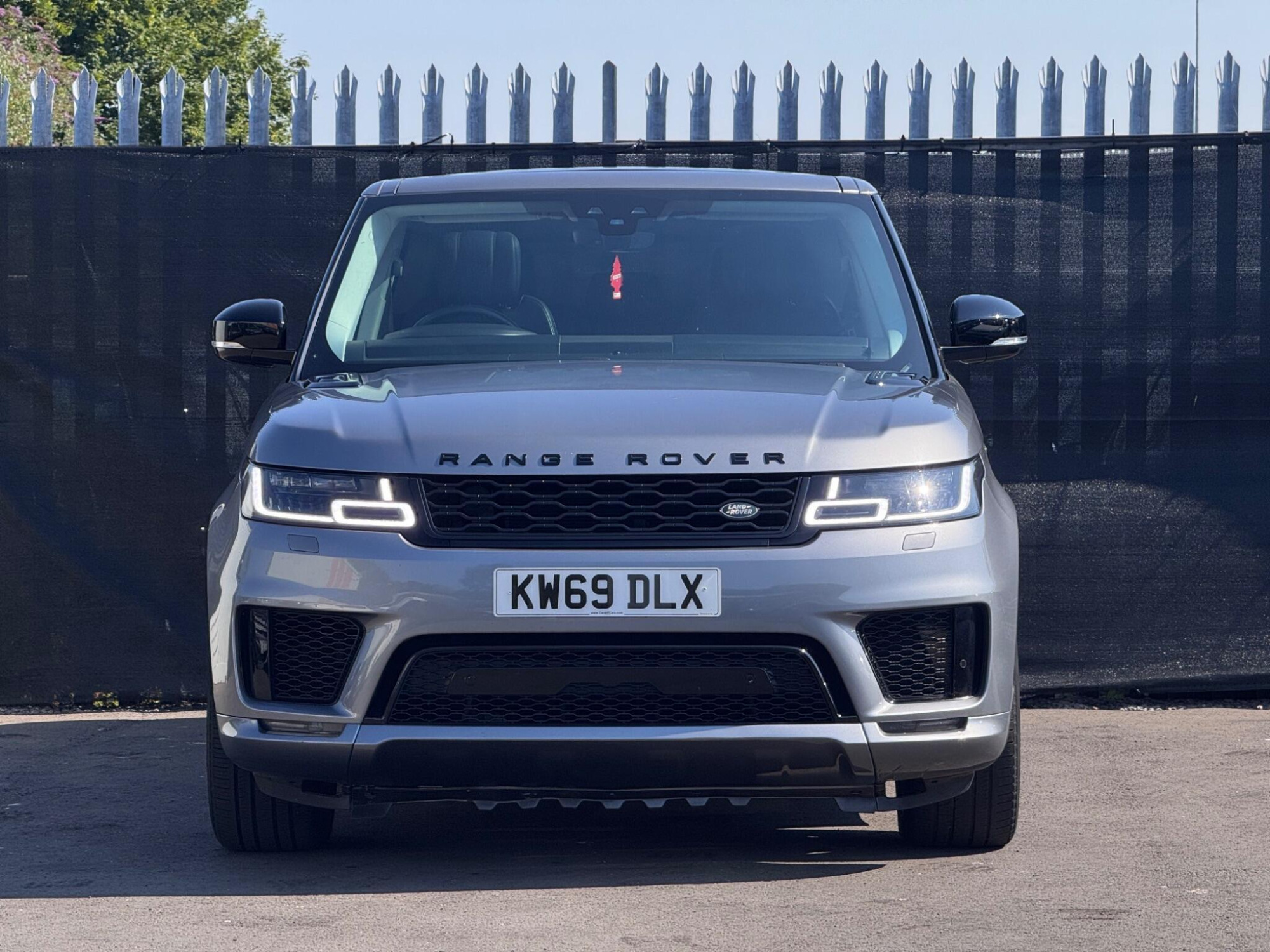 2019 Land Rover Range Rover Sport image 4