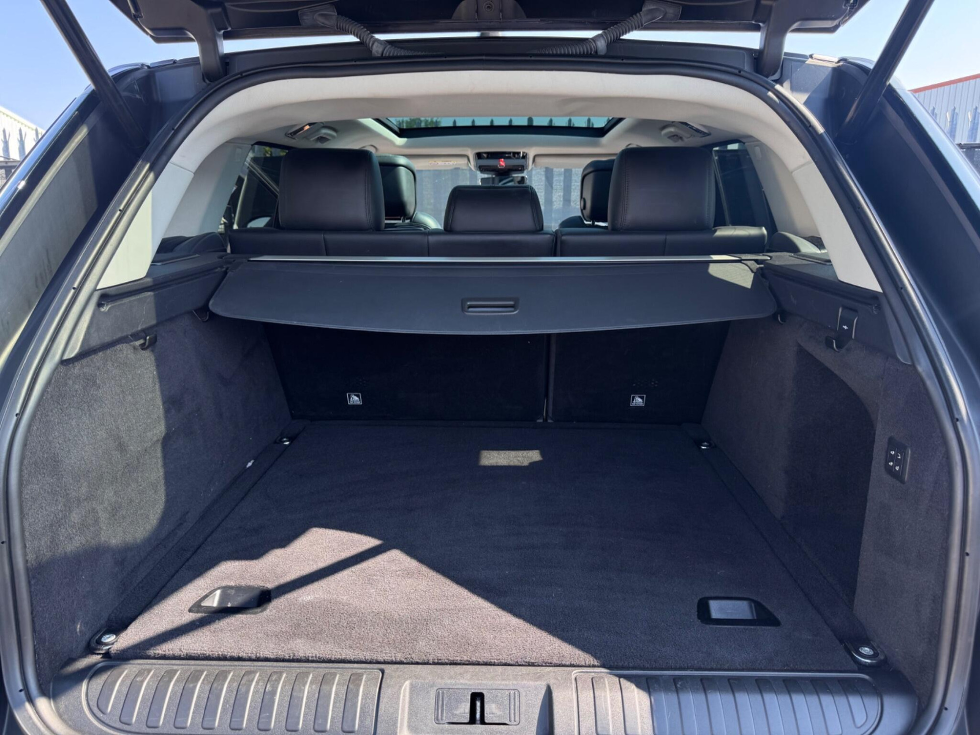 2019 Land Rover Range Rover Sport image 9