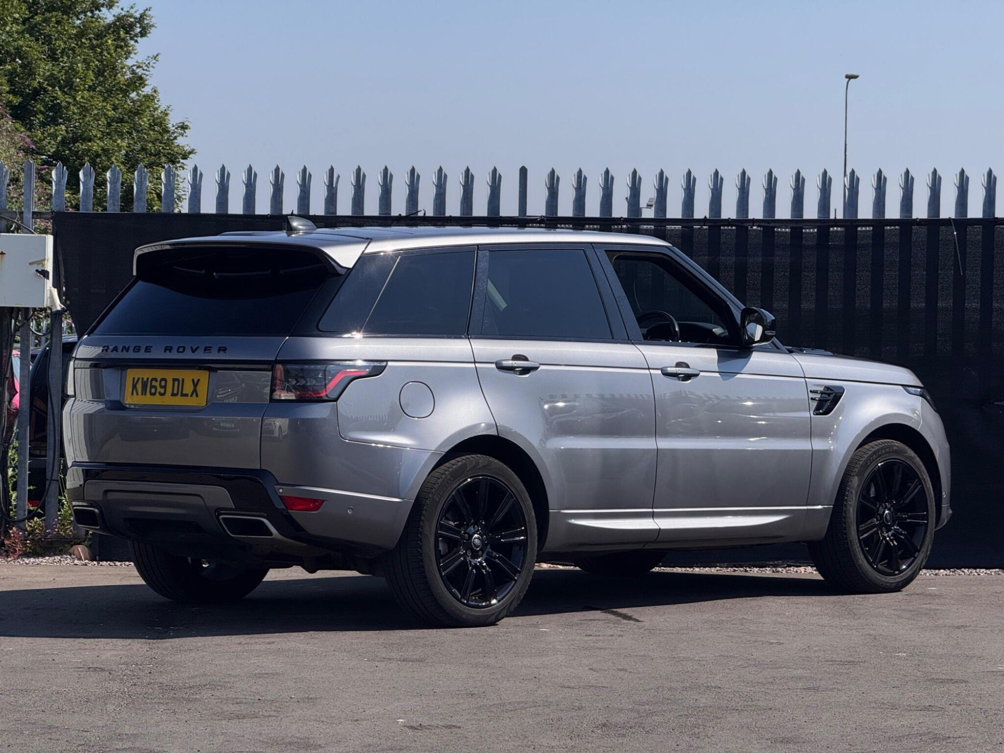 2019 Land Rover Range Rover Sport image 13