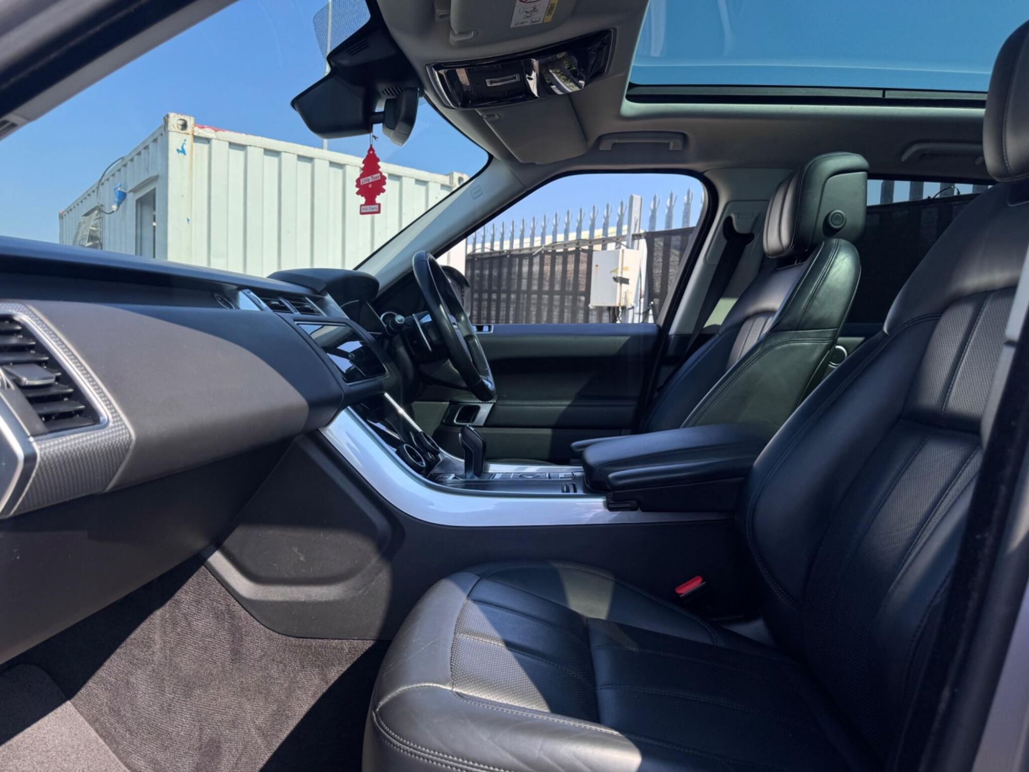 2019 Land Rover Range Rover Sport image 22