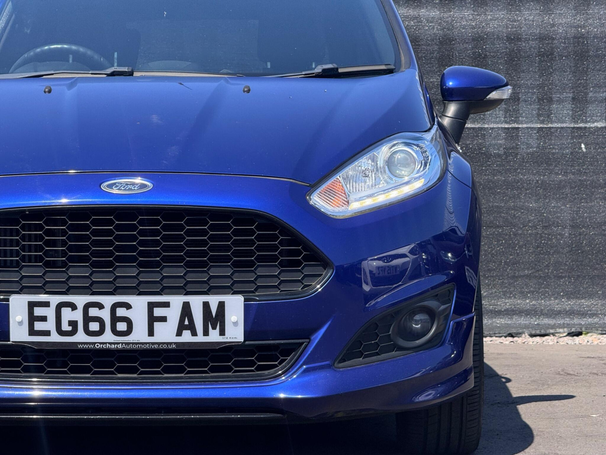 2017 Ford Fiesta image 16