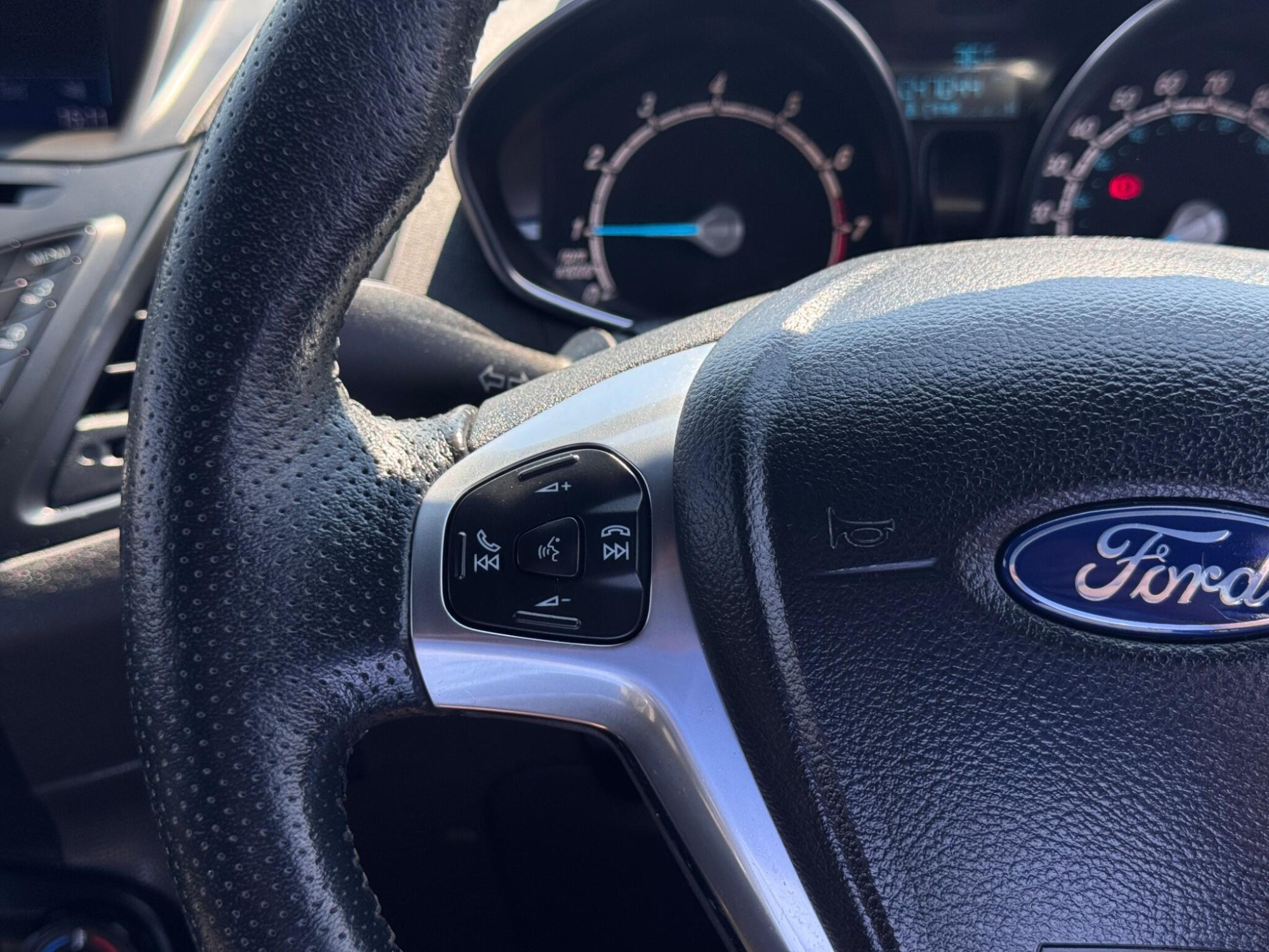 2017 Ford Fiesta image 20