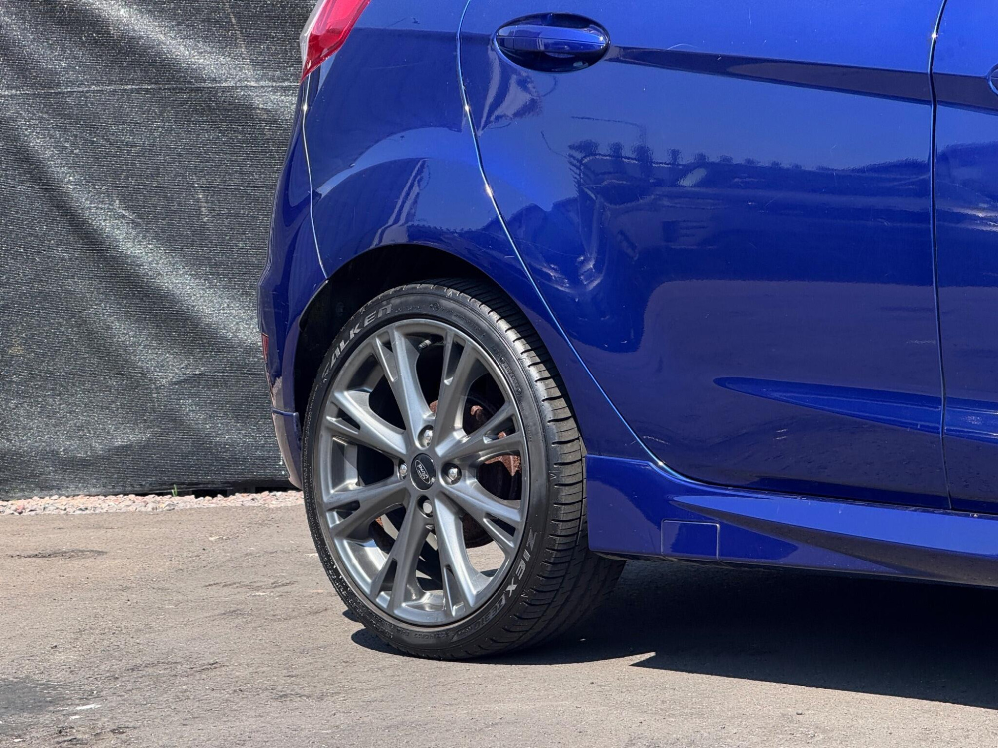 2017 Ford Fiesta image 8