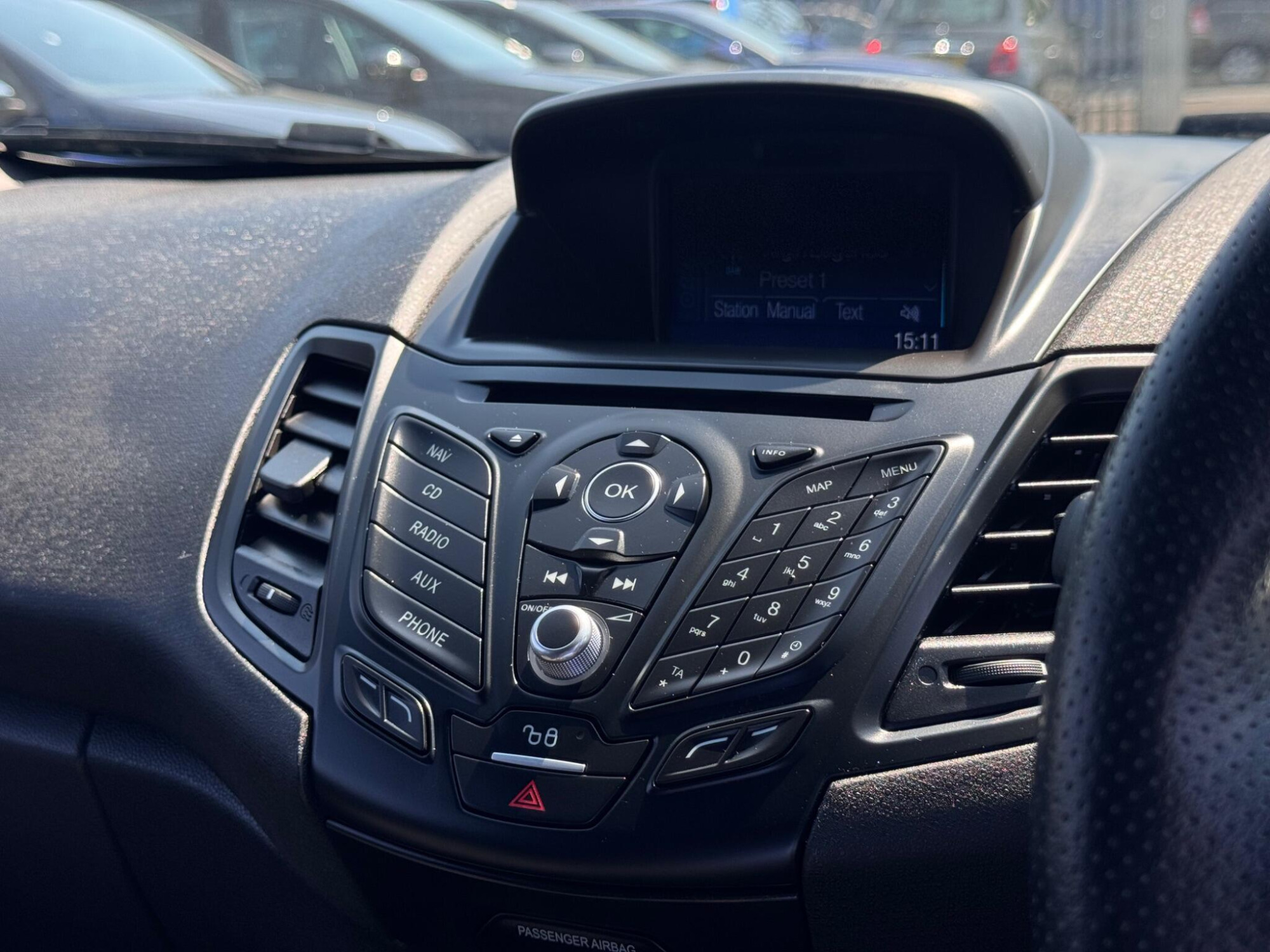 2017 Ford Fiesta image 21