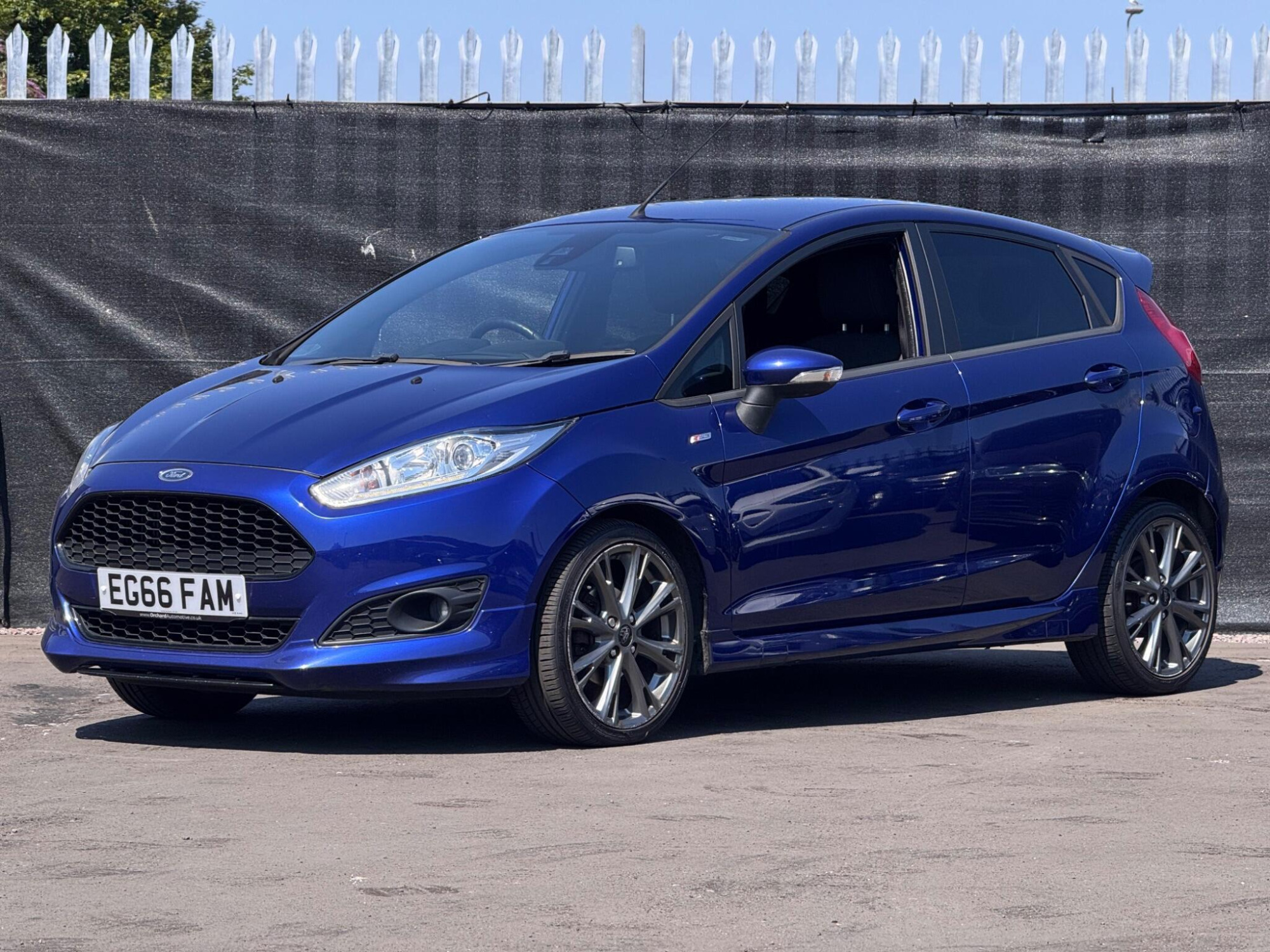 2017 Ford Fiesta image 7