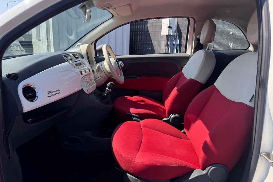 2014 Fiat 500 photo 11