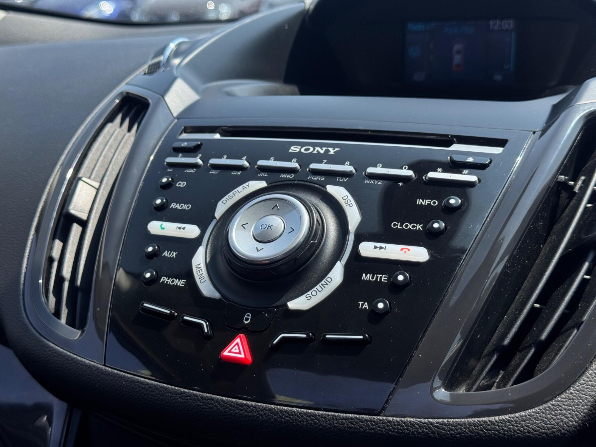 2014 Ford Kuga image 28