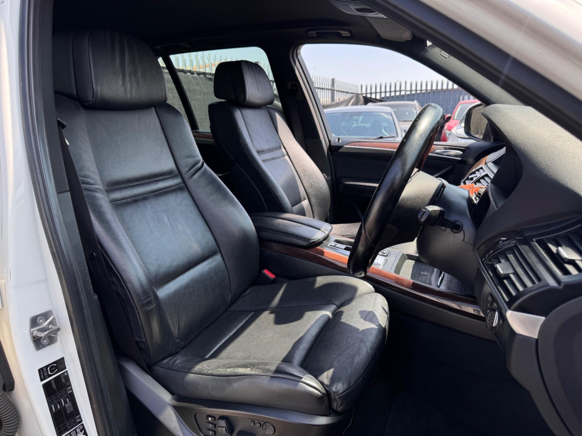 2011 BMW X5 image 7