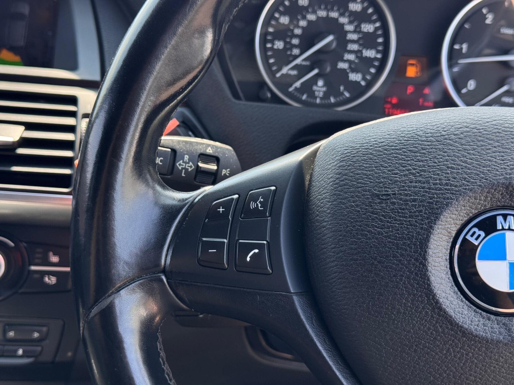 2011 BMW X5 image 25