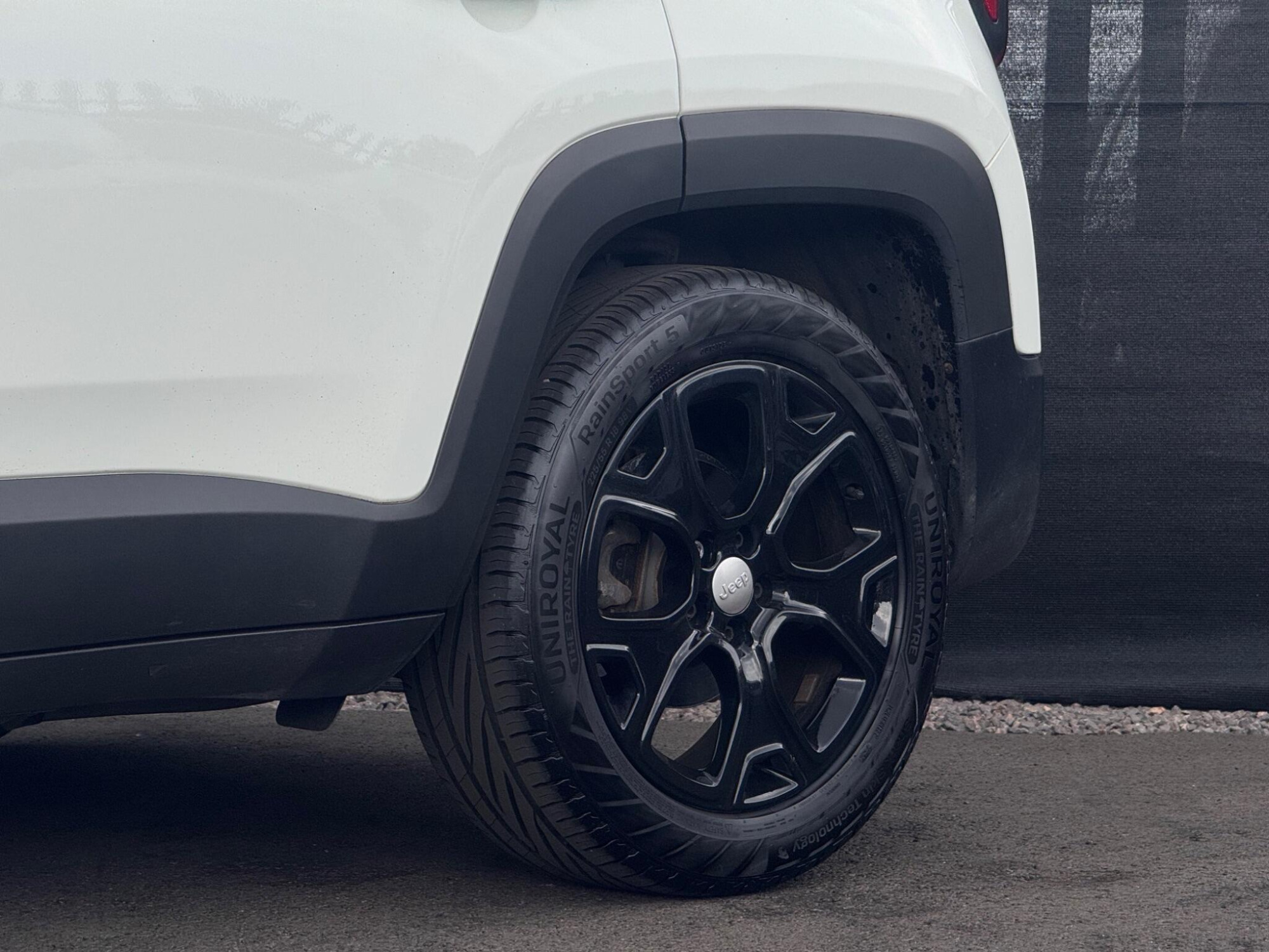 2019 Jeep Renegade image 14