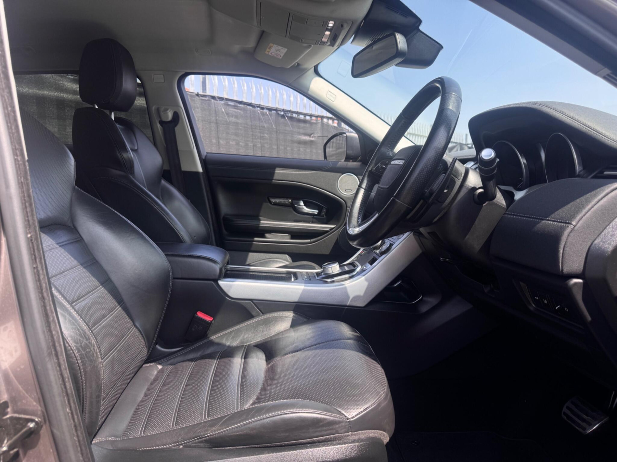 2016 Land Rover Range Rover Evoque image 11