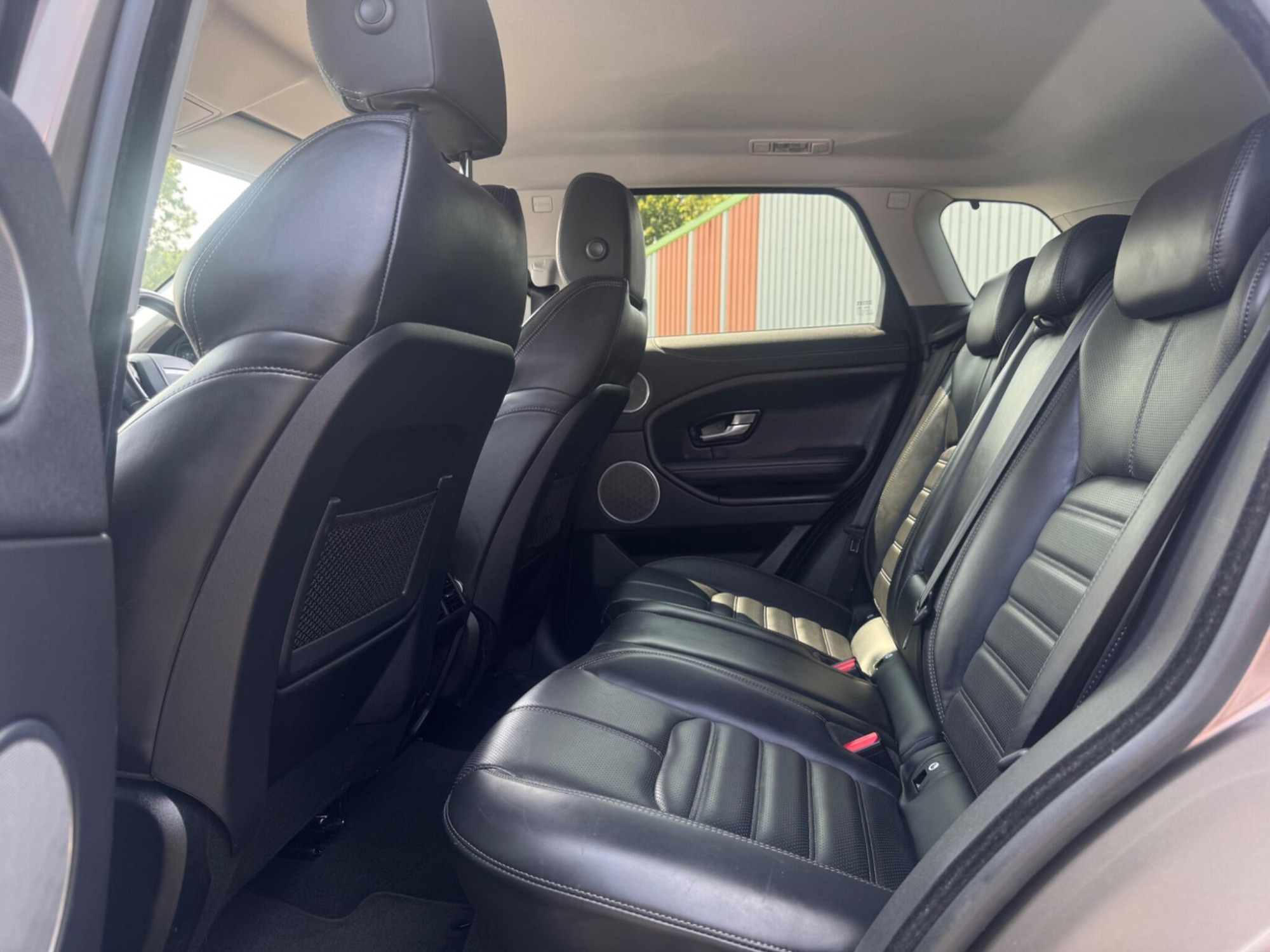 2016 Land Rover Range Rover Evoque image 16