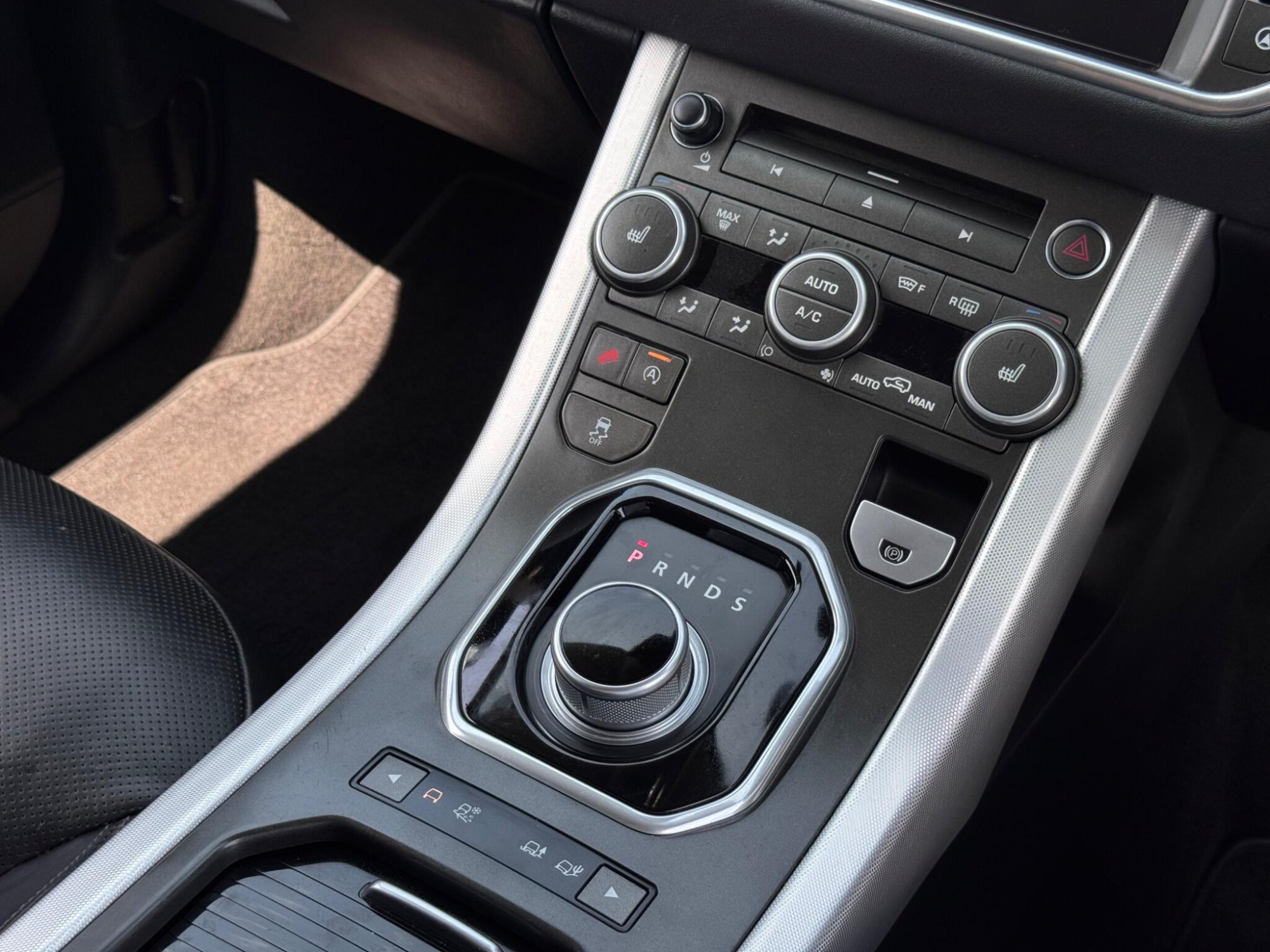 2016 Land Rover Range Rover Evoque image 3