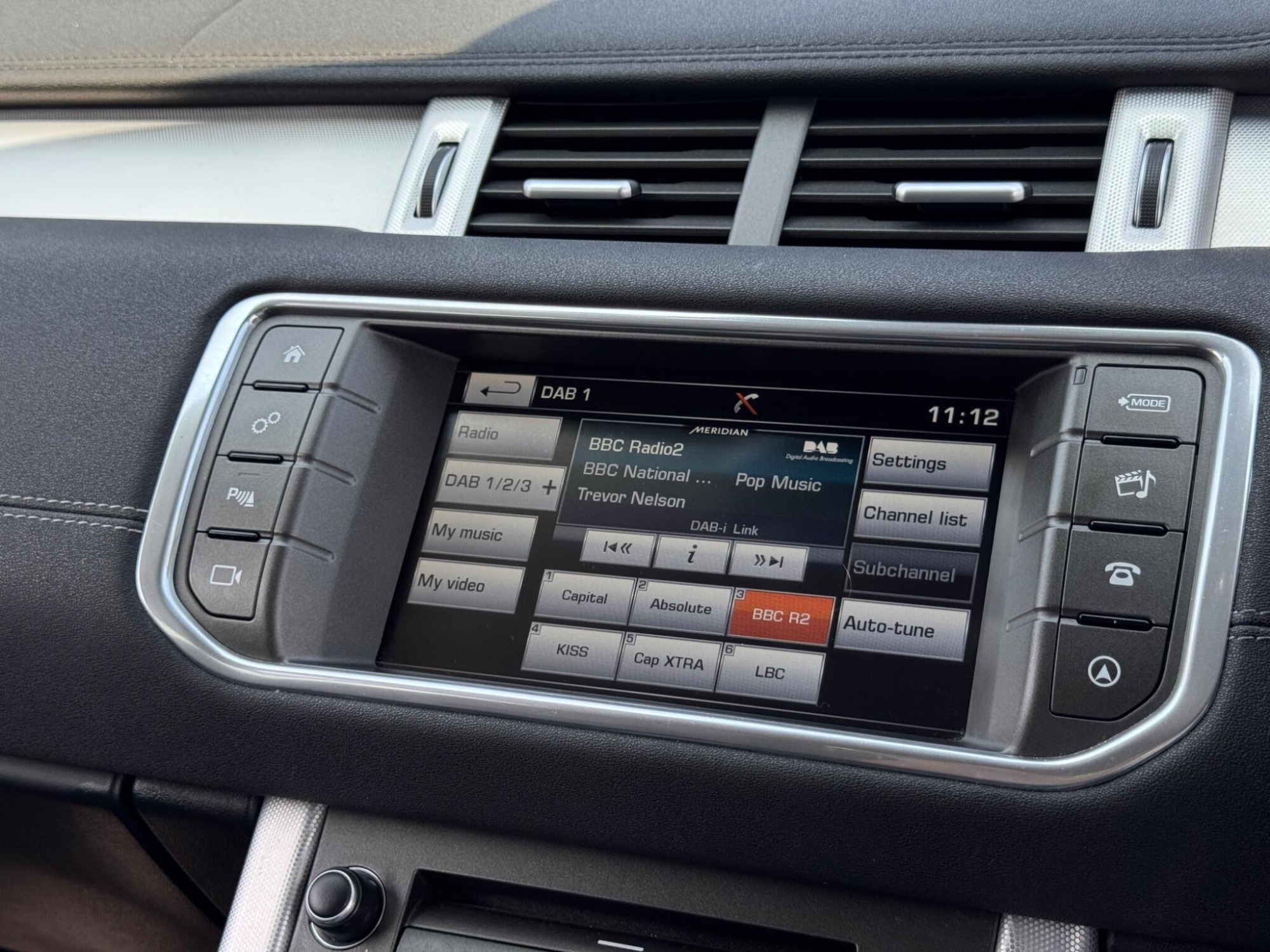 2016 Land Rover Range Rover Evoque image 28
