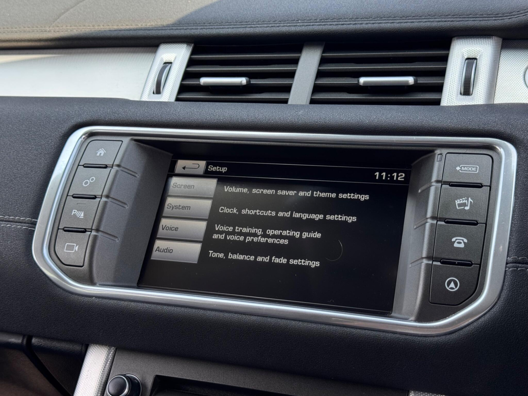 2016 Land Rover Range Rover Evoque image 30