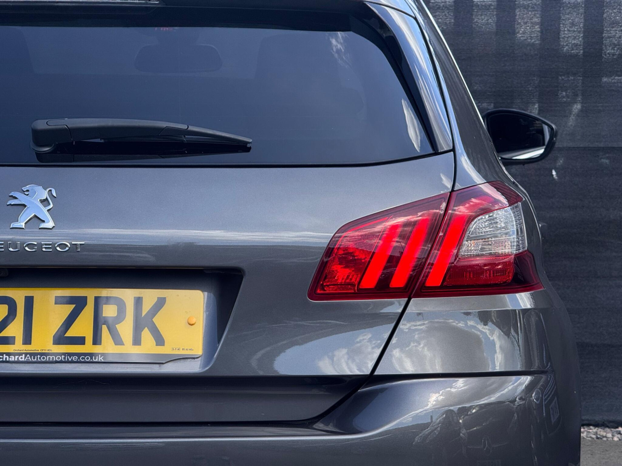 2021 Peugeot 308 image 15