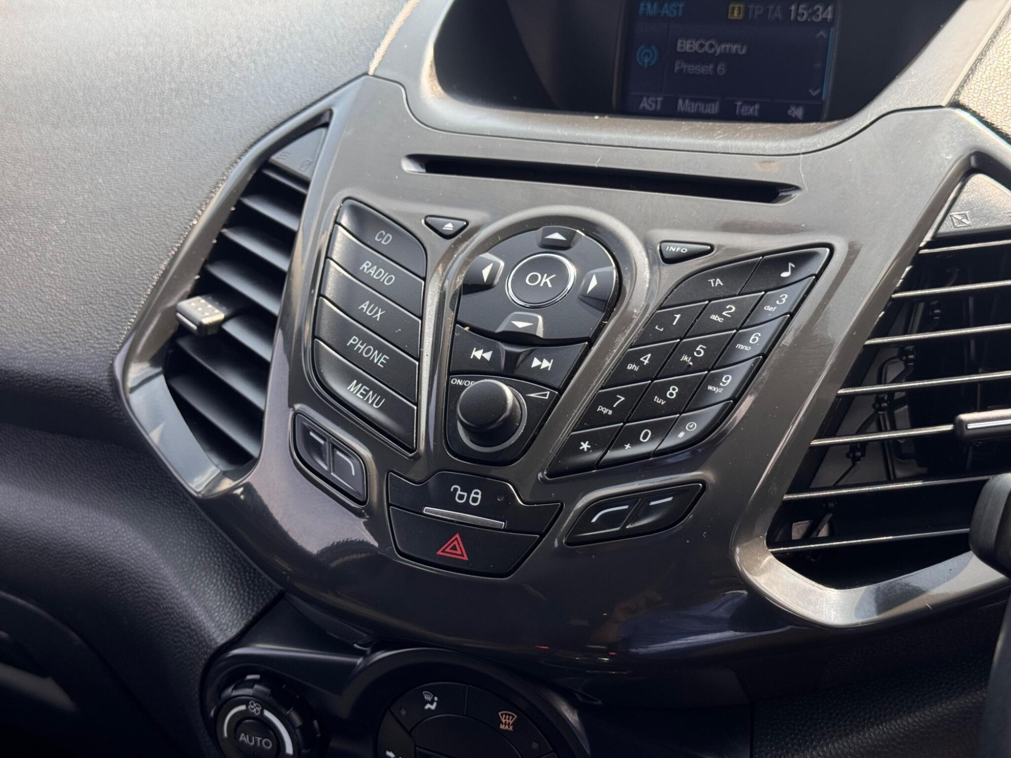 2017 Ford EcoSport image 17
