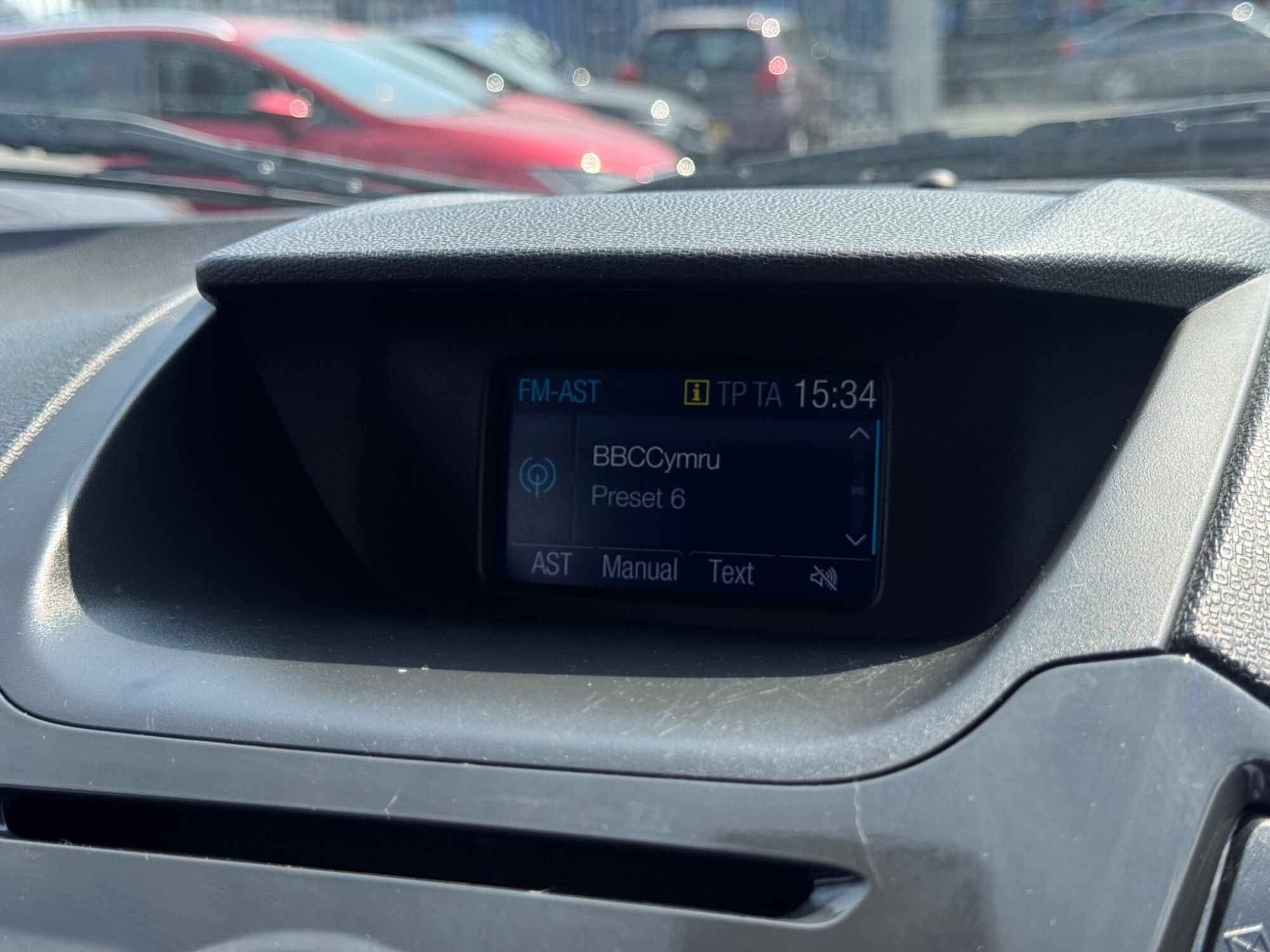 2017 Ford EcoSport image 18