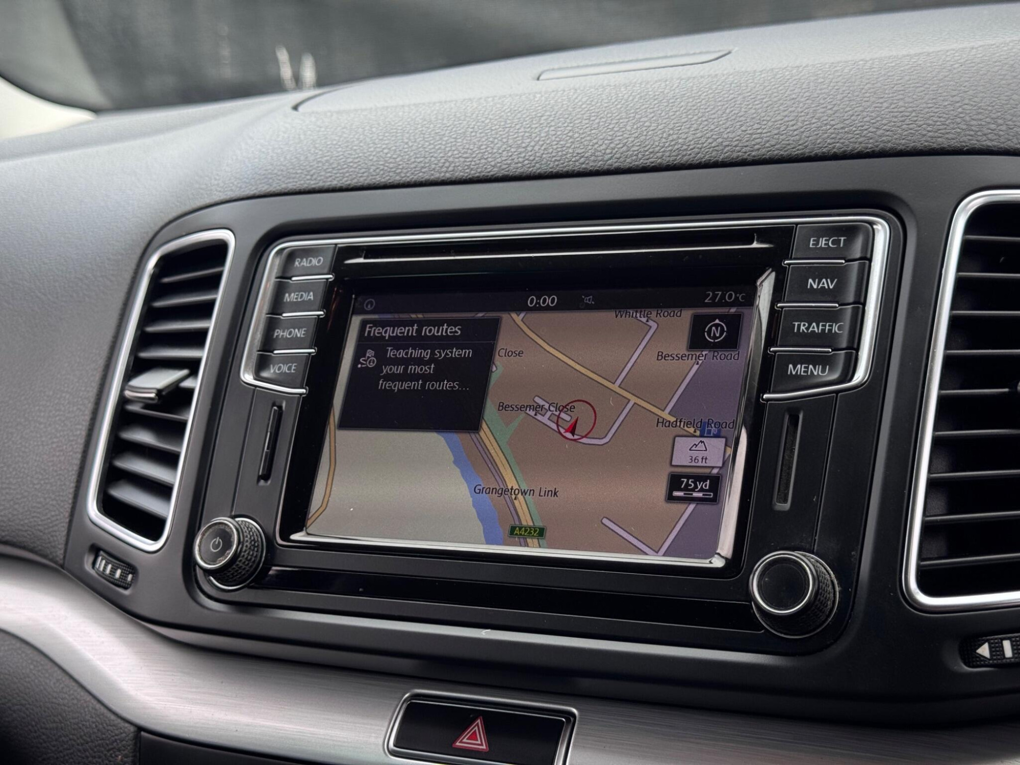 2017 Volkswagen Sharan image 17