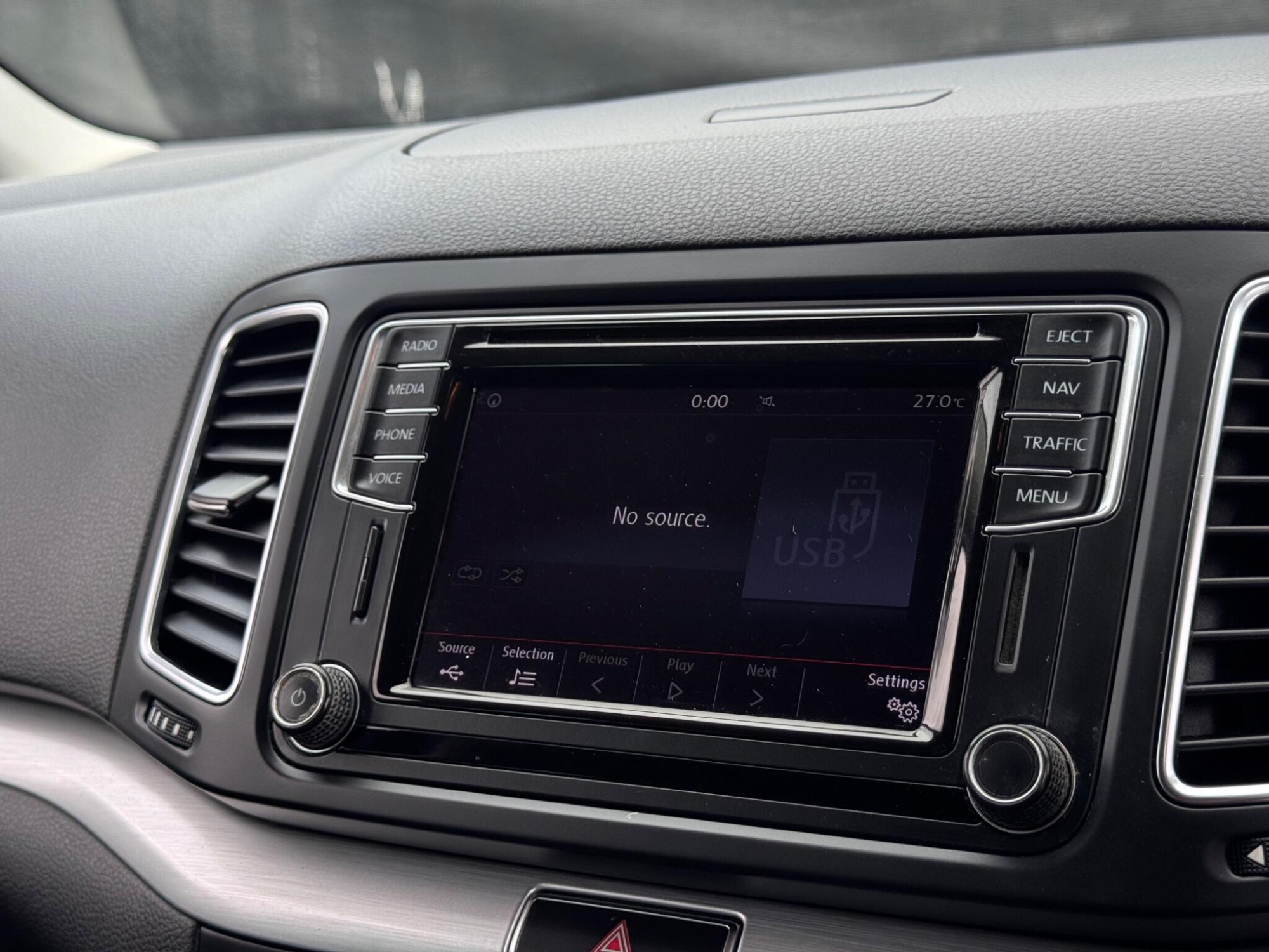 2017 Volkswagen Sharan image 18